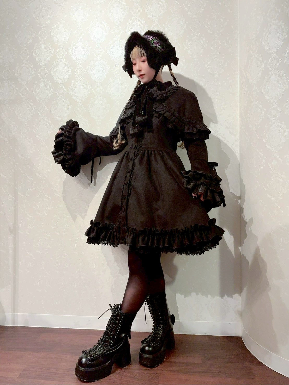 【ATELIER PIERROT】　Fleur d’Hiver Coat 　ホワイト/ボルドー/ネイビー/ブラック