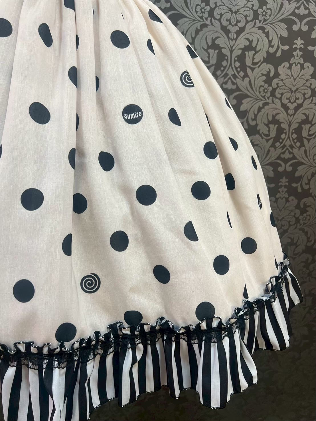 [Violet Fane] Grotesque Polkadot jumper skirtBlack×White★Winter sale until February 23rd★