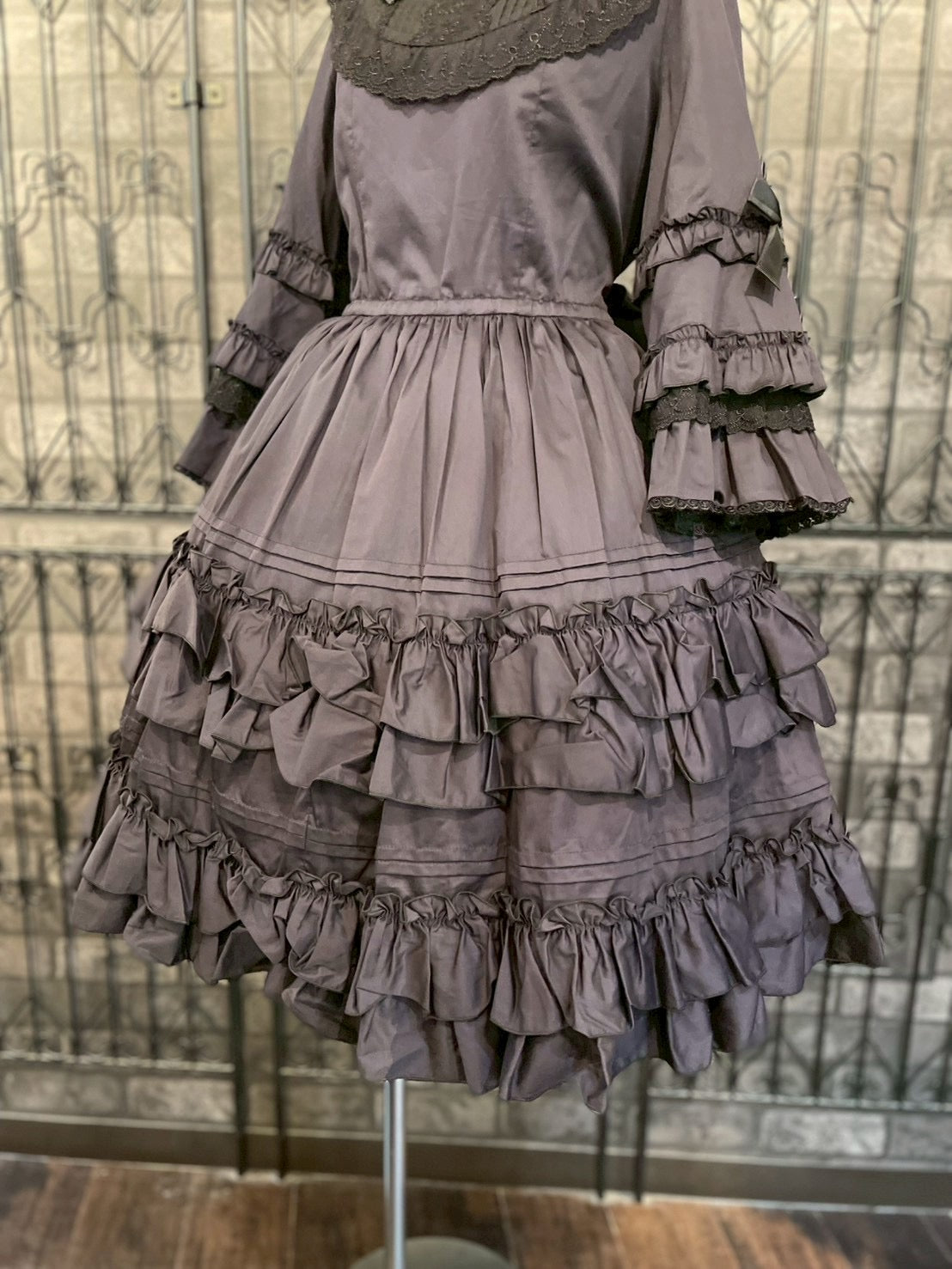 [Pina Sweet Collection] Puppenkleid mit Prinzessinnenärmeln (Black×Black)