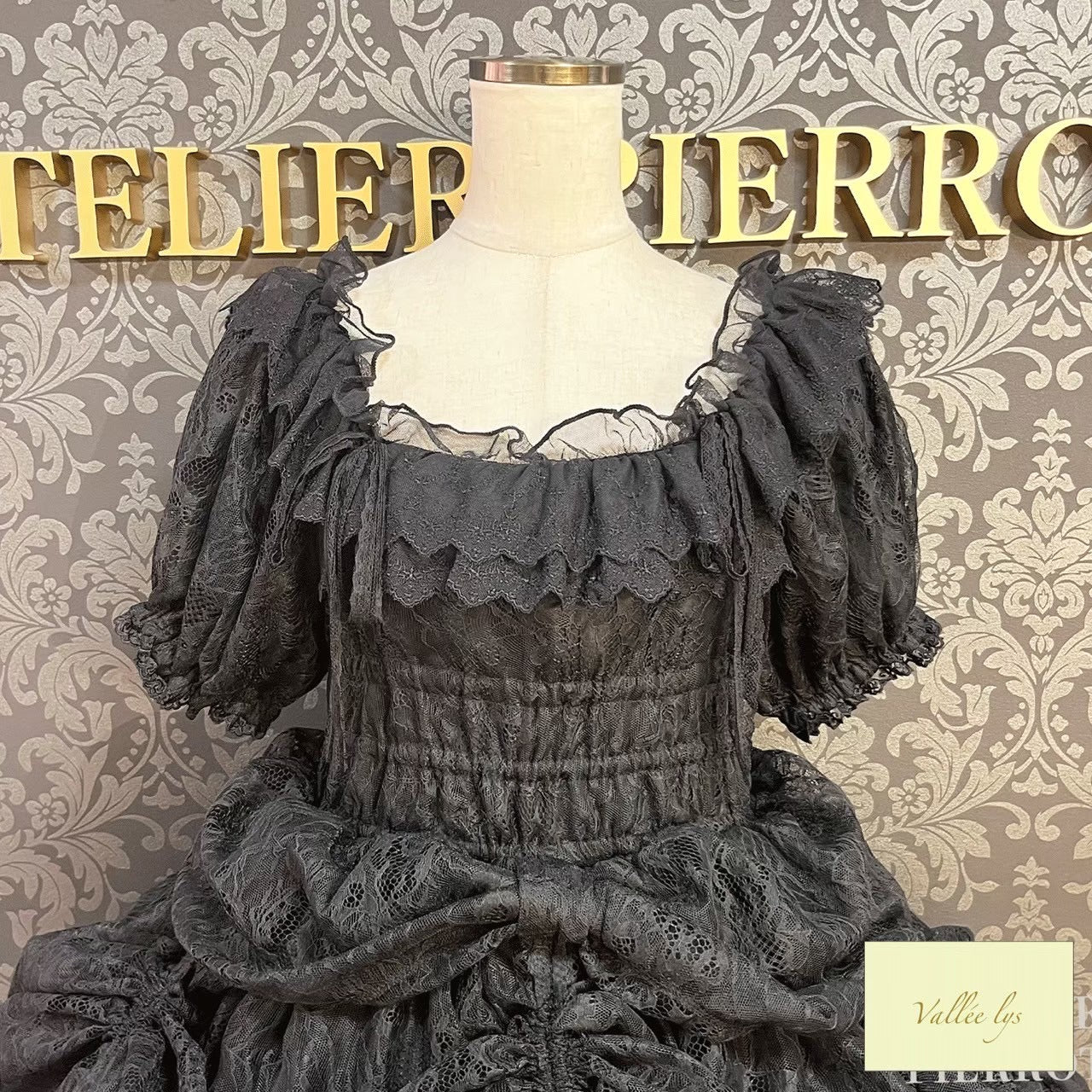 [Vallée lys] Valée Mellow Melody Dress new colorWhite/Bordeaux×Black/Navy×Black/New colorPurple×Black/Black×White/Black