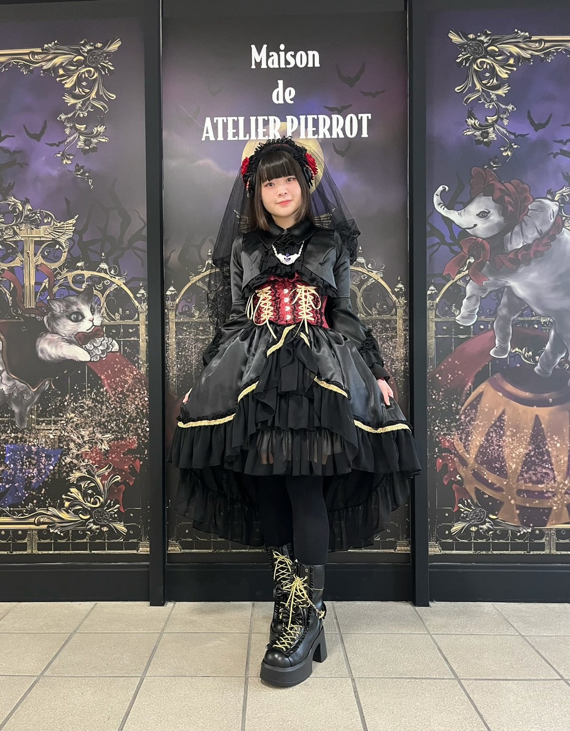 【ATELIER PIERROT】　Eternal Nocturne Bustle Skirt　ホワイト/ブラック