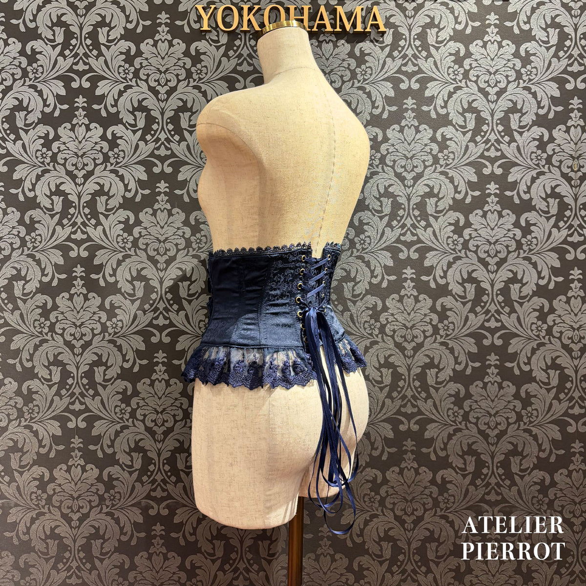 【ATELIER PIERROT】　★Now accepting reservations★Frill Short Corset  Plus Size   Size 2/Size 3/Size 4