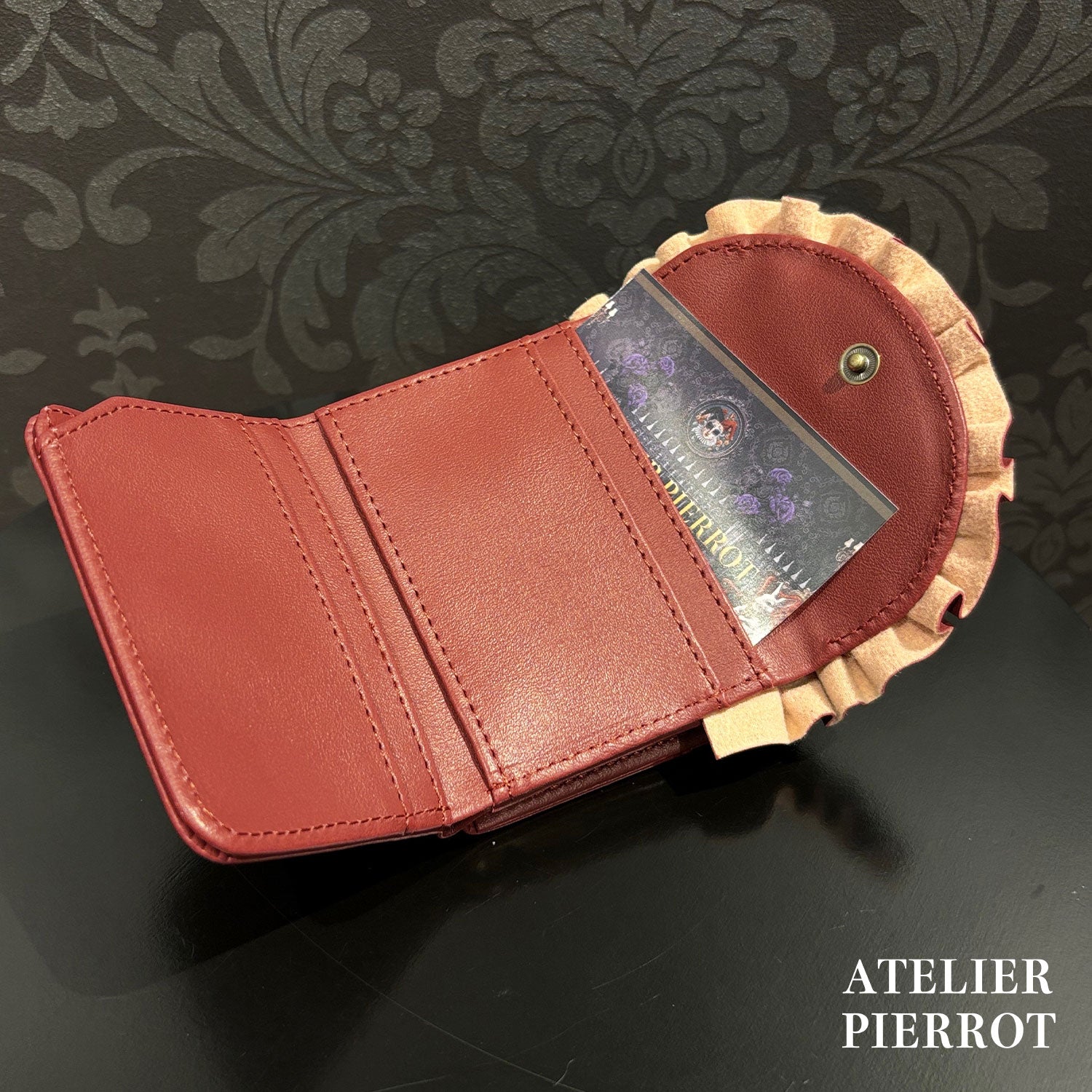 【ATELIER PIERROT】　Doll’s Frill Mini WalletWhite/Bordeaux/Black