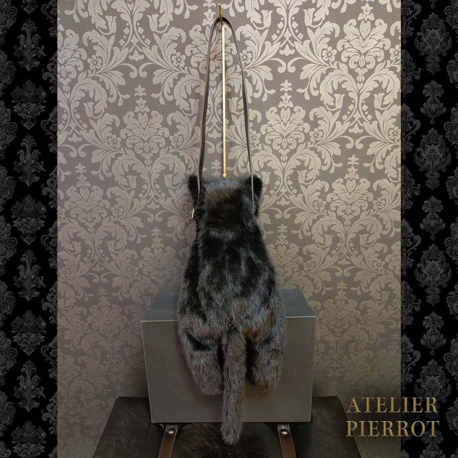 【ATELIER PIERROT】　Noir Neko Shoulder Bag　ホワイト/グレー/ブラック ★3月上旬～中旬入荷予定★