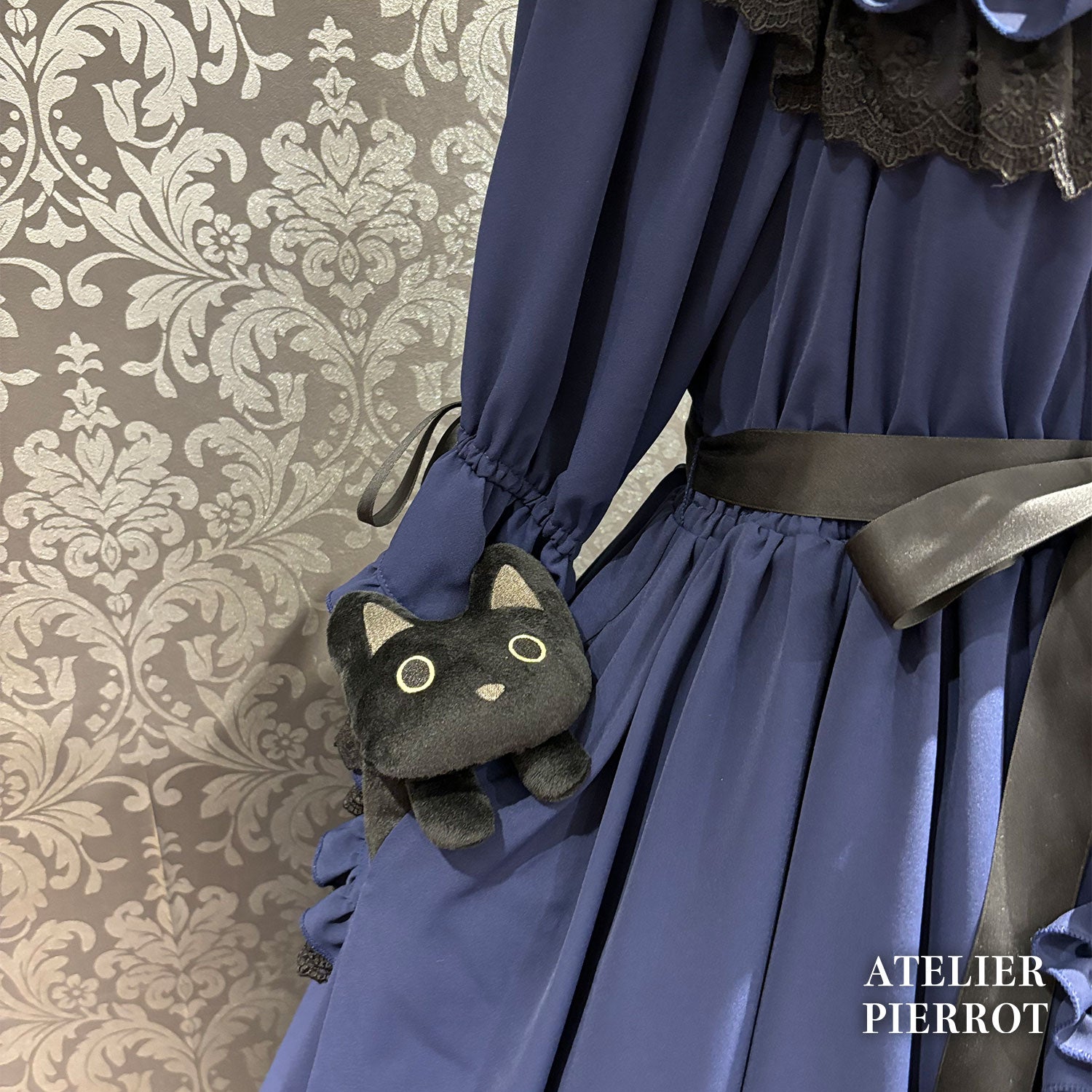 【ATELIER PIERROT】 ★Ahora aceptando reservas★Vestido Nocturno NegroWhite/Marfil/Purple/Navy/Black