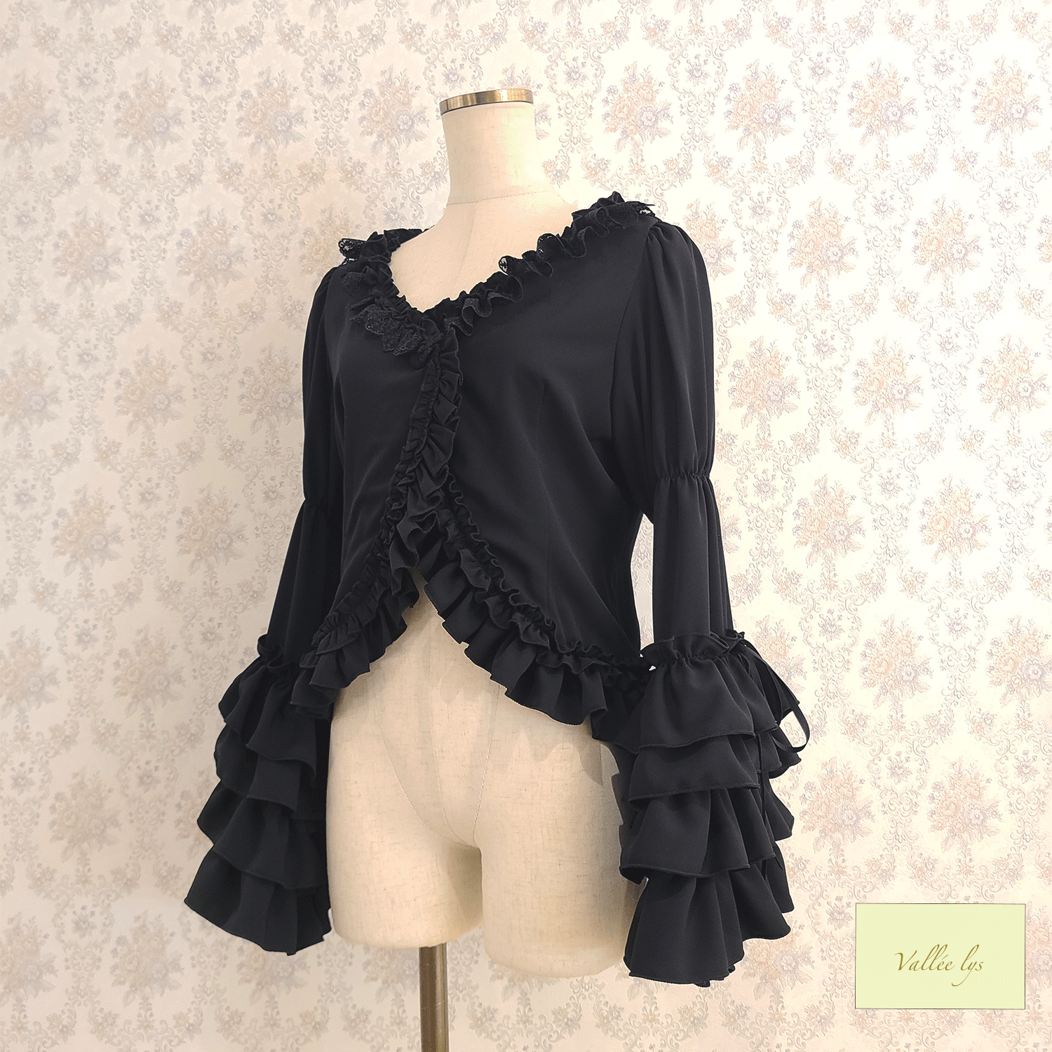 【Vallée lys】ヴァレリス　　Fairy Tale Ruffle Chiffon Bolero　White/ Black