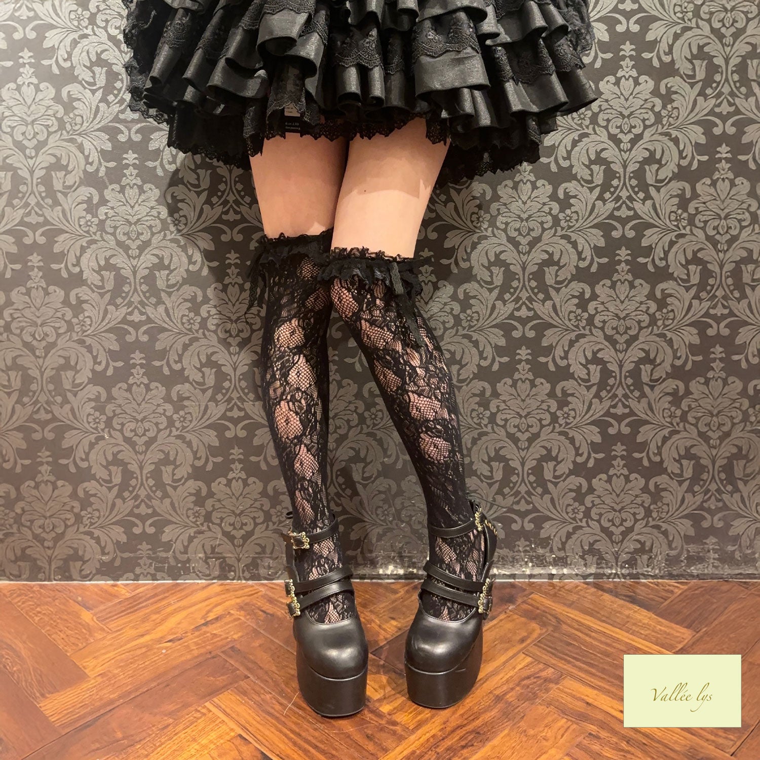 [Vallée lys] Valérium Lace Overknee SocksWhite/Ivory/Black　★Released from early to mid-February★