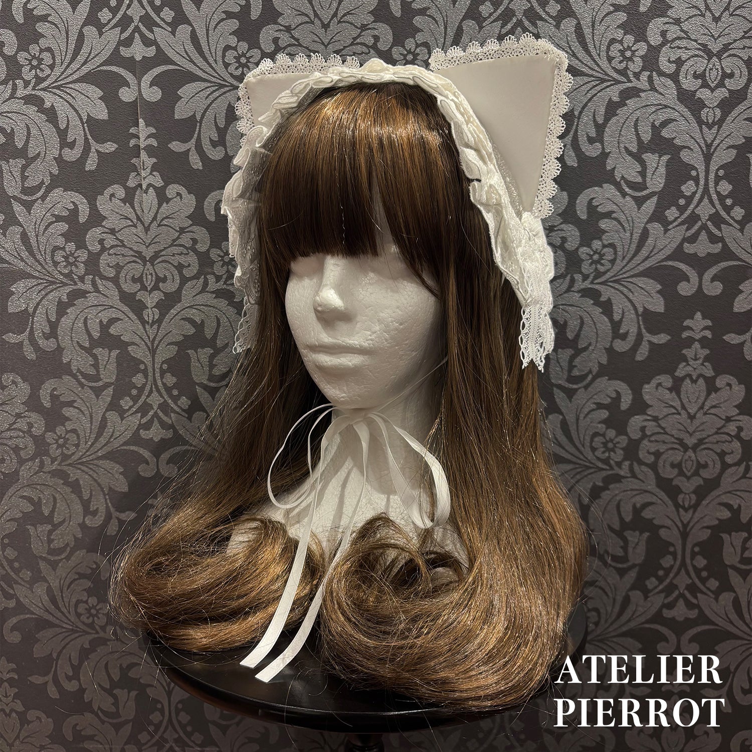 【ATELIER PIERROT】　Mimi de Chat Lace Headdress　ホワイト/ブラック×ホワイト/ブラック