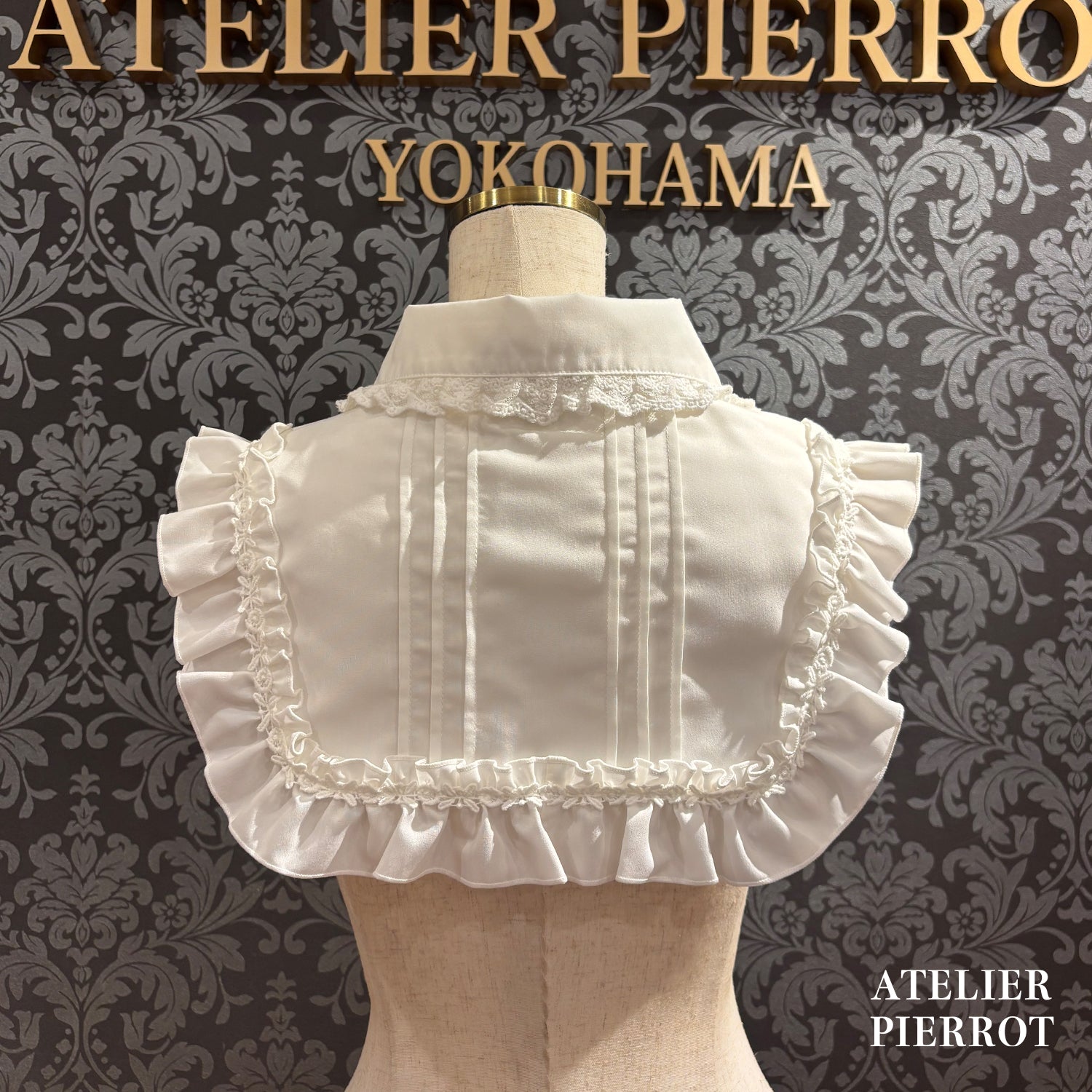 【ATELIER PIERROT】 츠케 칼라 / 마루 칼라White/Black