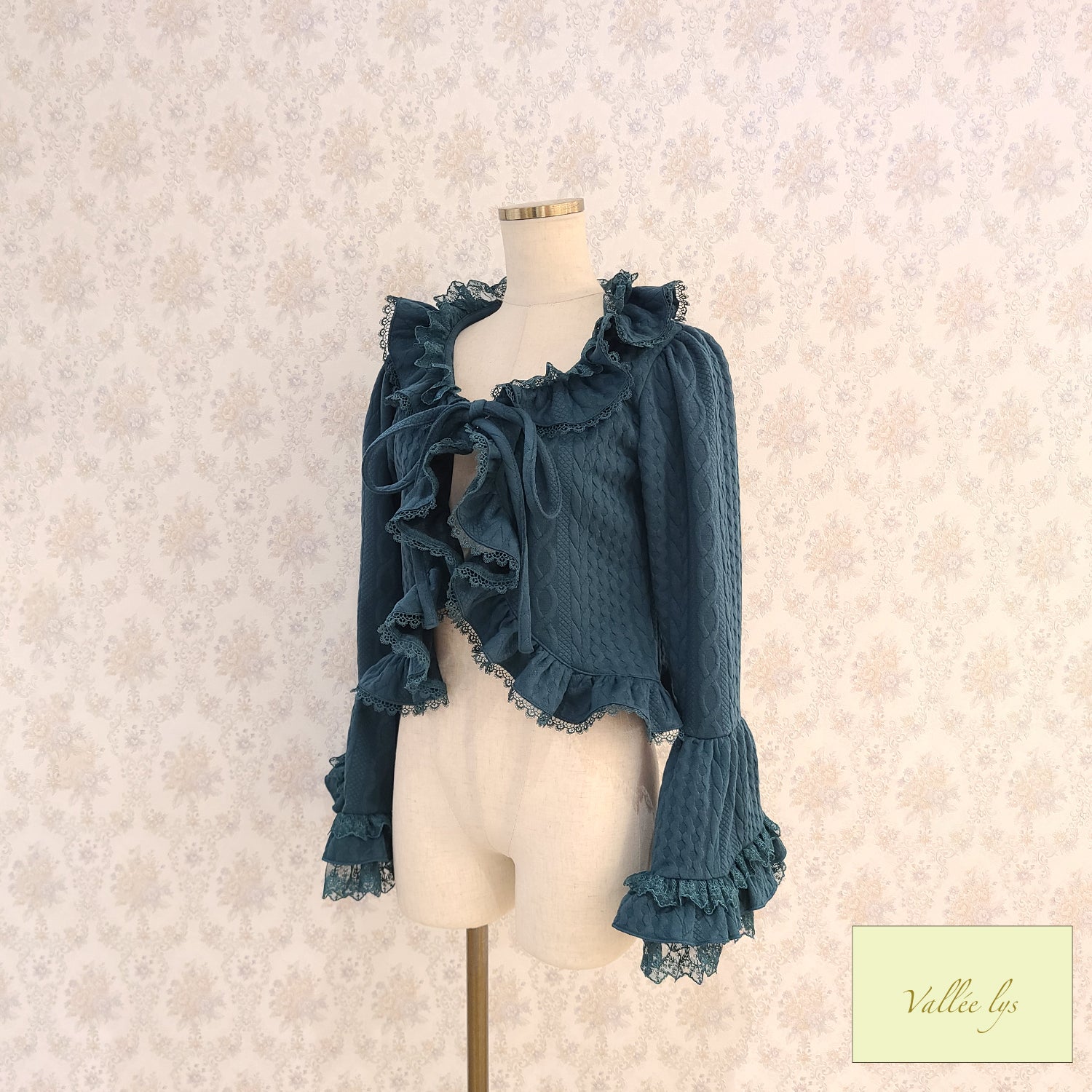 【Vallée lys】ヴァレリス　Petal Bloom Cardigan　Ivory/Bordeaux/Green/ Black