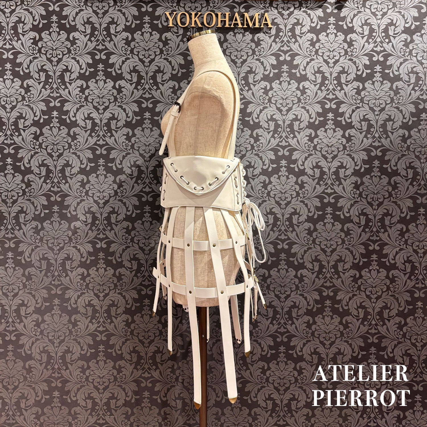 【ATELIER PIERROT】　★ご予約受付中★Sealed Cage Corset Harness　ホワイト/ブラック