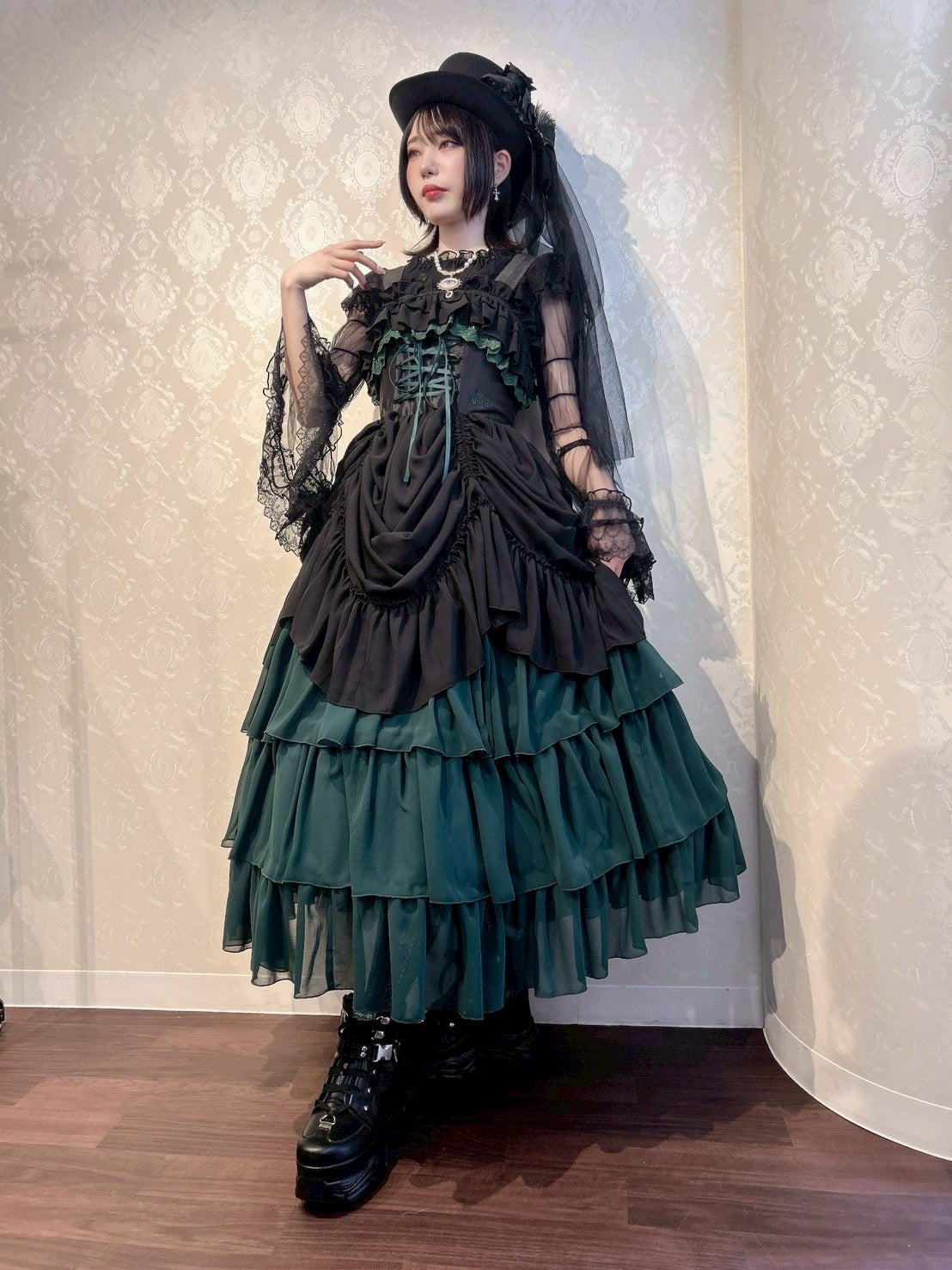 【ATELIER PIERROT] WICKED/Elphaba's Long Bustle JSK Noir x Vert/Noir x Noir