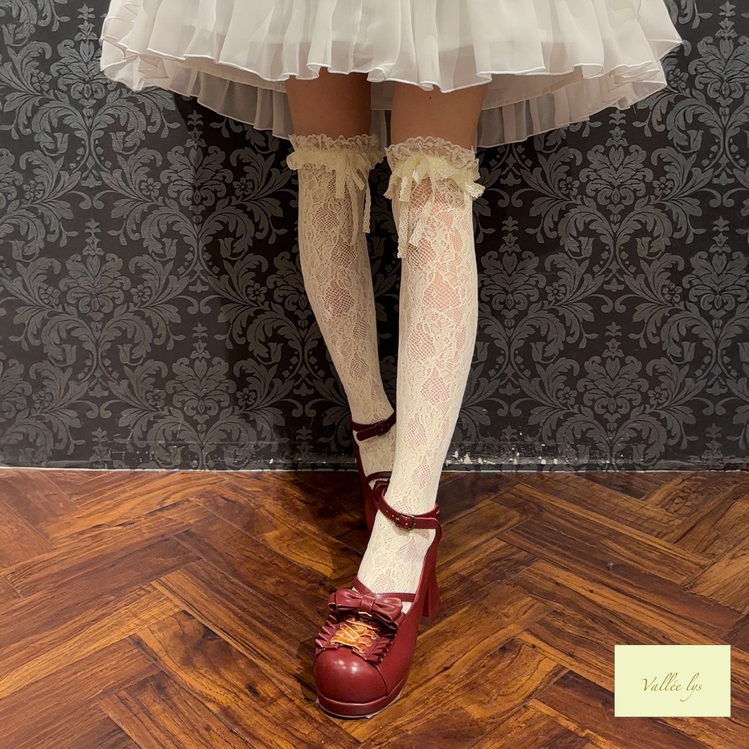 [Vallée lys] Valérium Lace Overknee SocksWhite/Ivory/Black　★Released from early to mid-February★