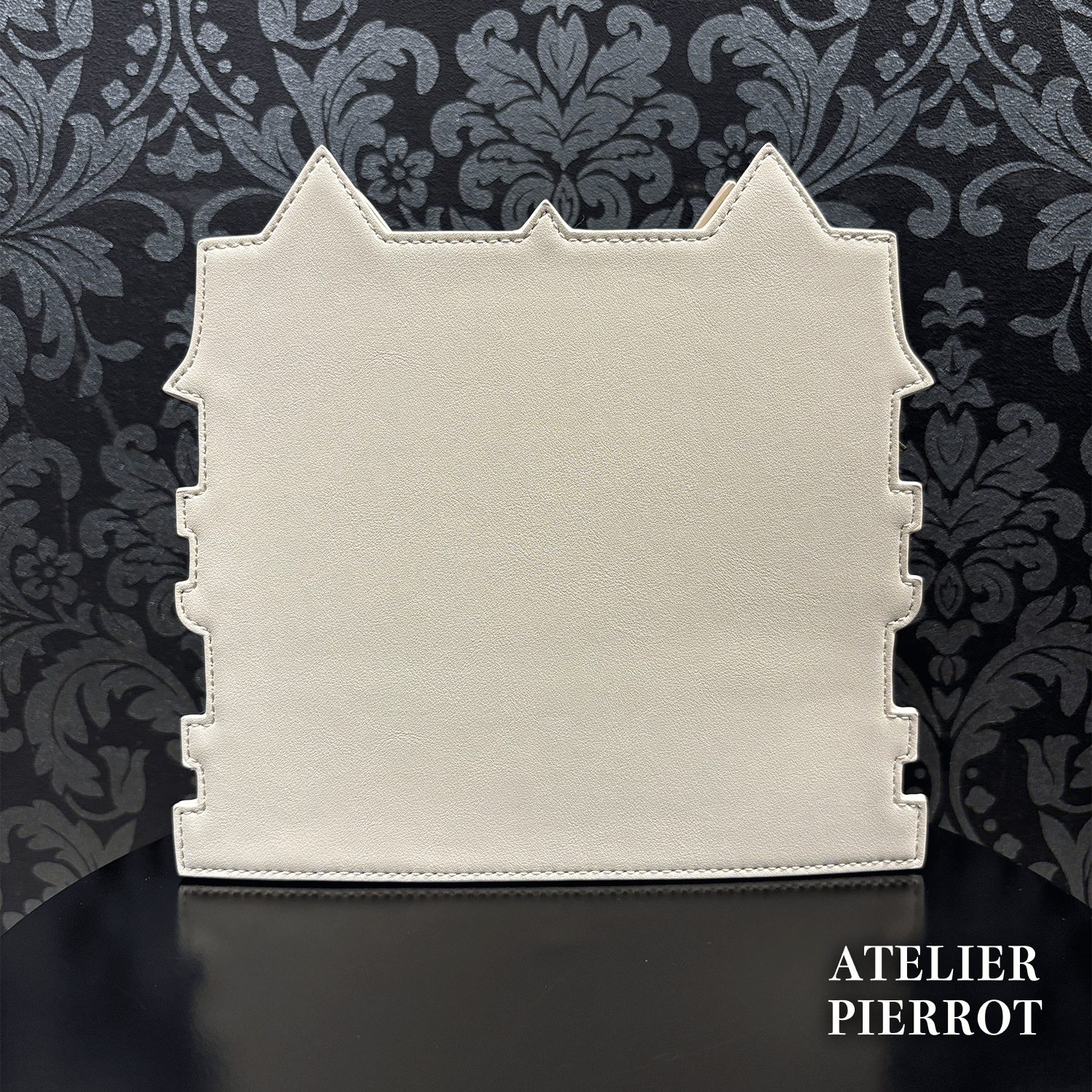 【ATELIER PIERROT】　Haunted House Pochette　ホワイト/パープル/ブラック　★11月中旬〜下旬発売★