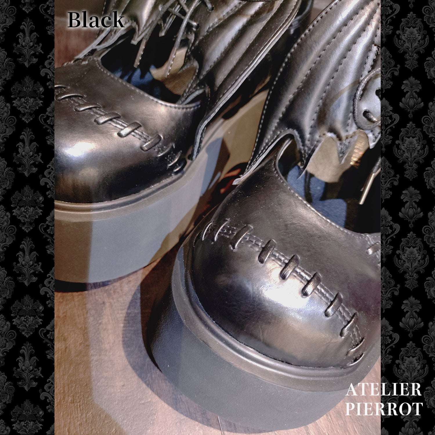 【ATELIER PIERROT】　“Nocturnal Grave” Batwing Mended Shoes　ゴールド/ブラック　S/M/L/XL