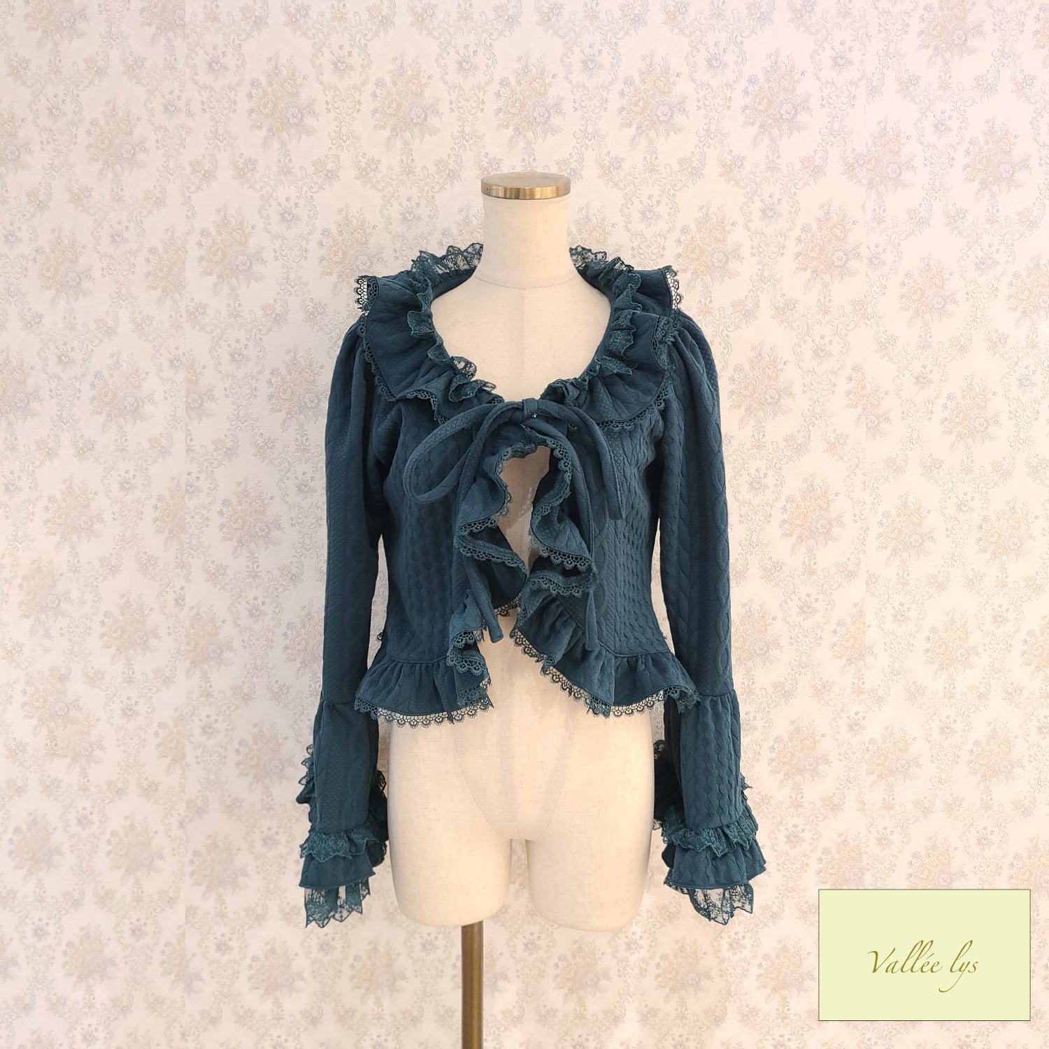 【Vallée lys】ヴァレリス　Petal Bloom Cardigan　Ivory/Bordeaux/Green/ Black