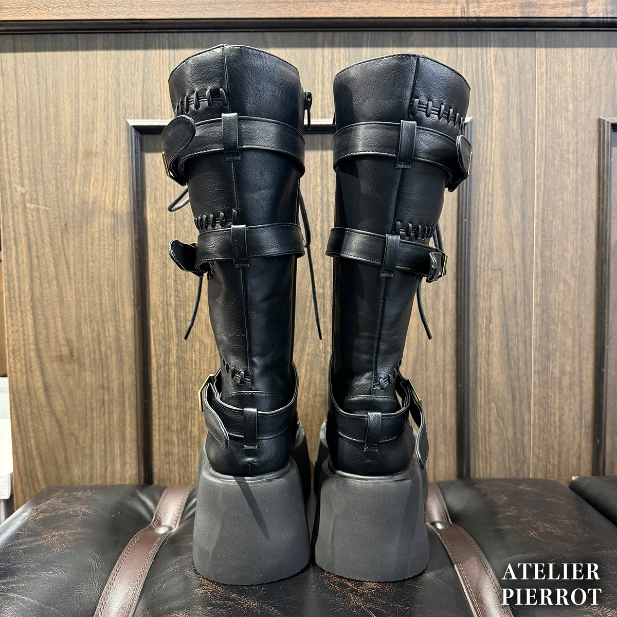 【ATELIER PIERROT】　★ご予約受付中★ “Nocturnal Grave”  Mended Boots　ホワイト/ブロンズ/ブラック  S/M/L/XL