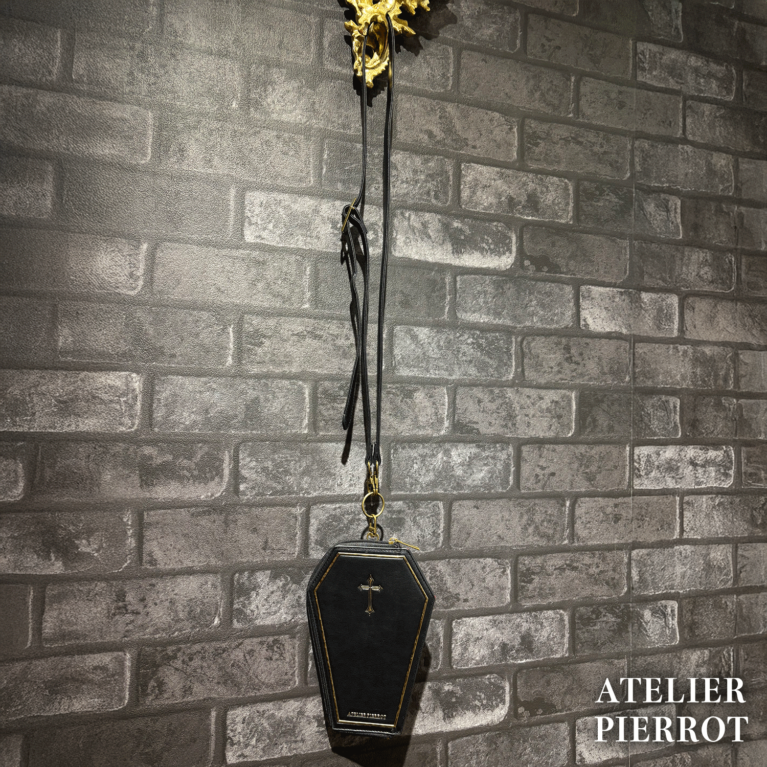 【ATELIER PIERROT】　Pochette a la carte Series　Smartphone Multi Case~Coffin~　★12月中旬発売★