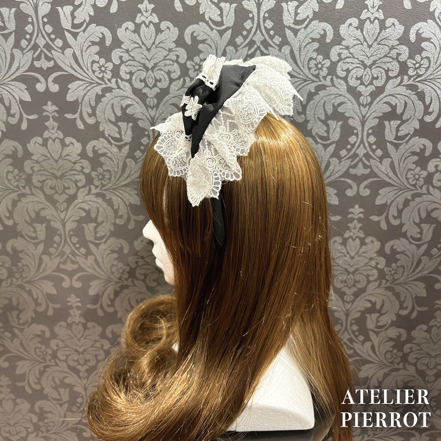 【ATELIER PIERROT】　Sweet Lace Ribbon Headband 　ホワイト/ボルドー/ブラック×ホワイト/ブラック