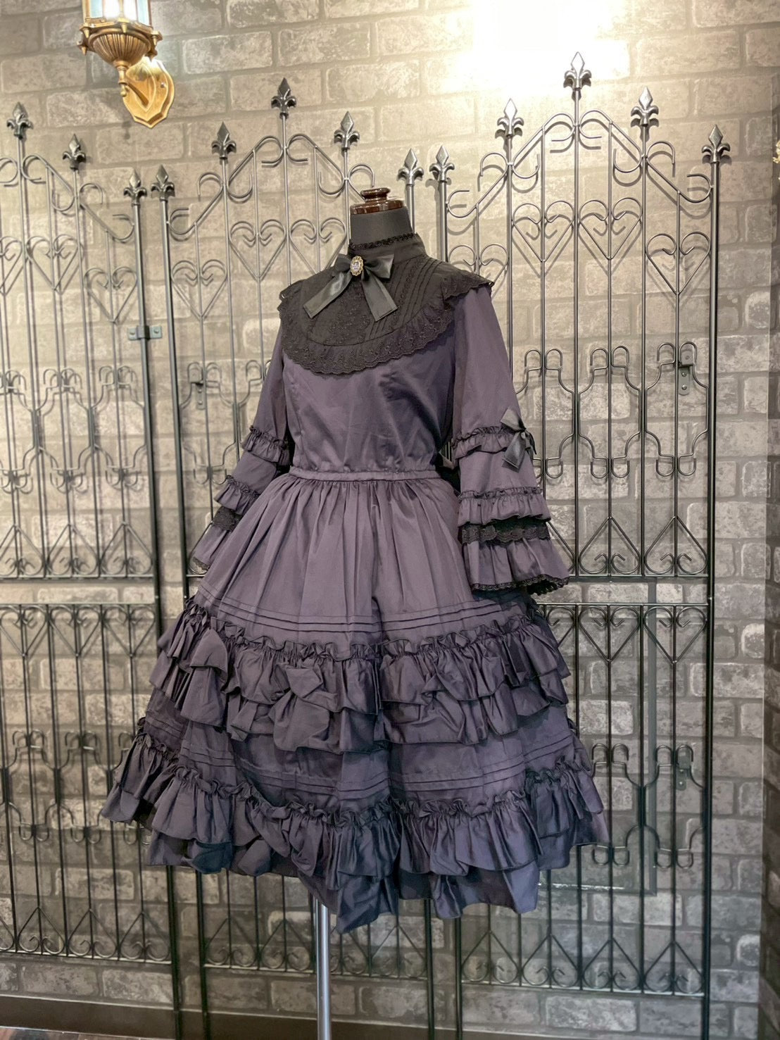 [Pina Sweet Collection] Puppenkleid mit Prinzessinnenärmeln (Black×Black)