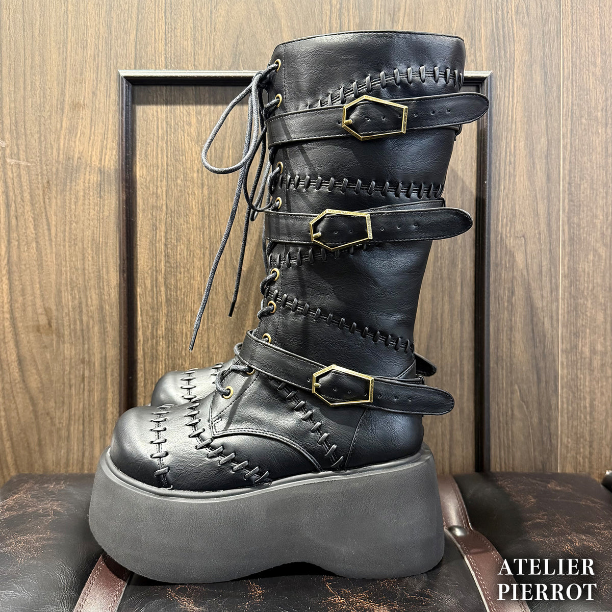 【ATELIER PIERROT】　★ご予約受付中★ “Nocturnal Grave”  Mended Boots　ホワイト/ブロンズ/ブラック  S/M/L/XL