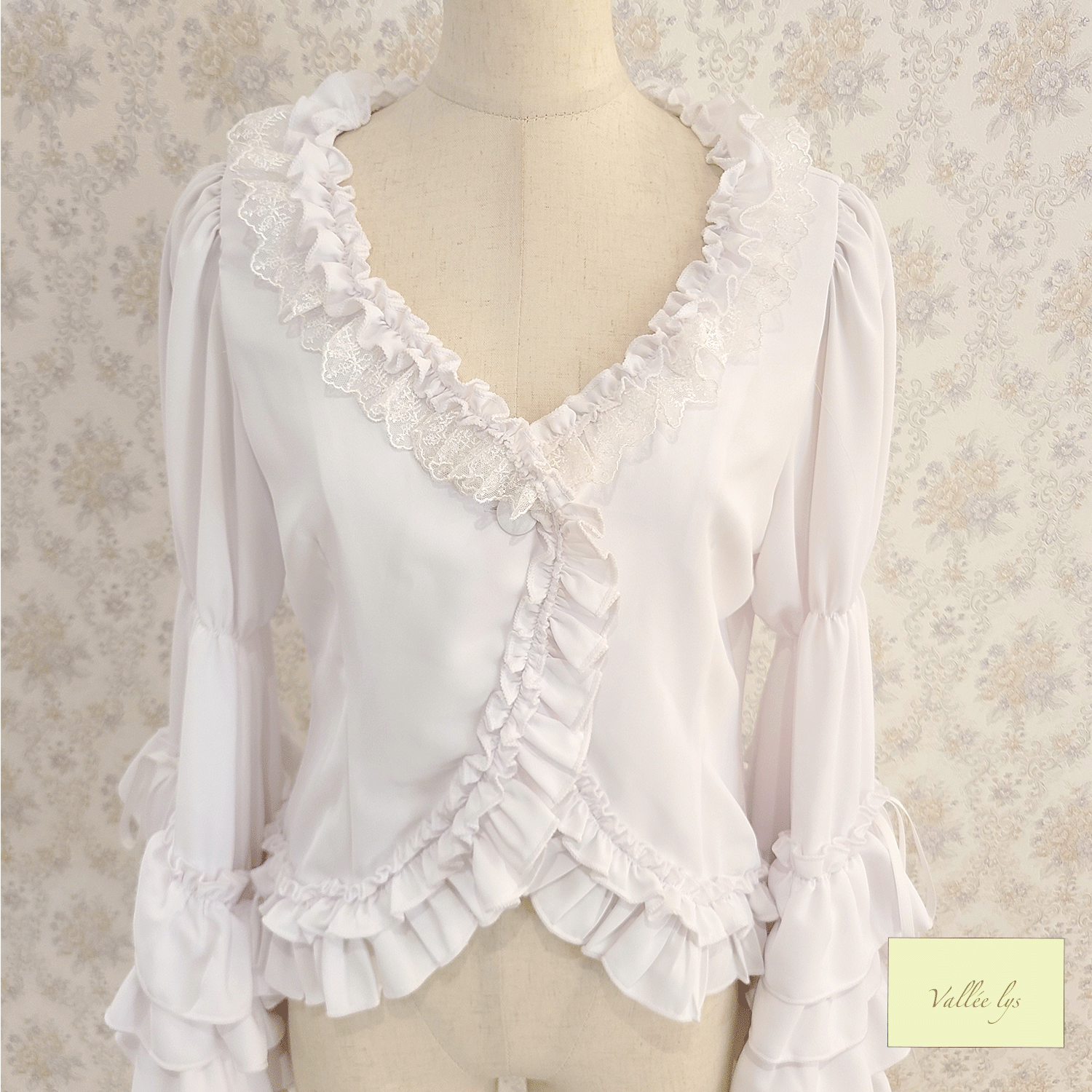 【Vallée lys】ヴァレリス　　Fairy Tale Ruffle Chiffon Bolero　White/ Black