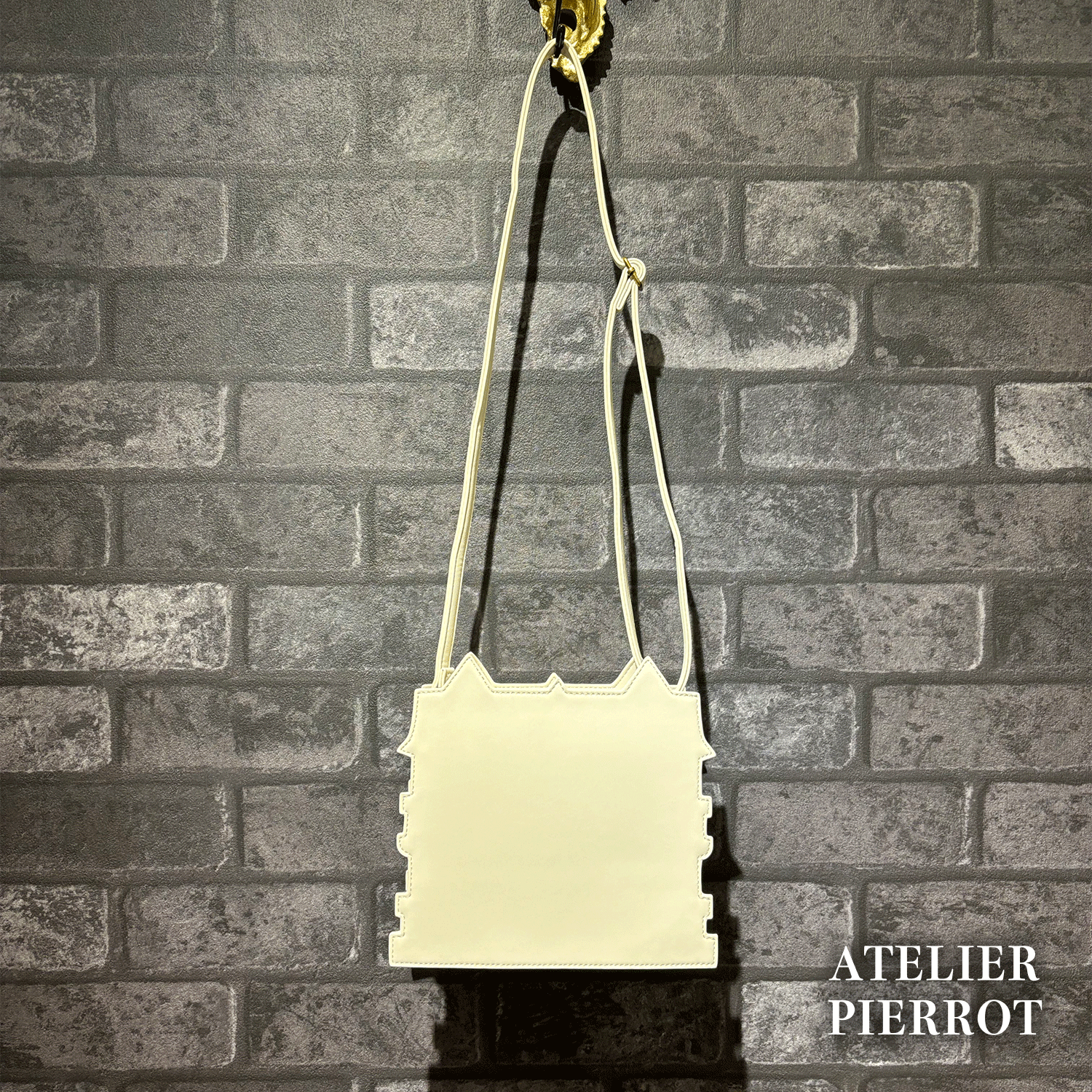 【ATELIER PIERROT】　Haunted House Pochette　ホワイト/パープル/ブラック　★11月中旬〜下旬発売★