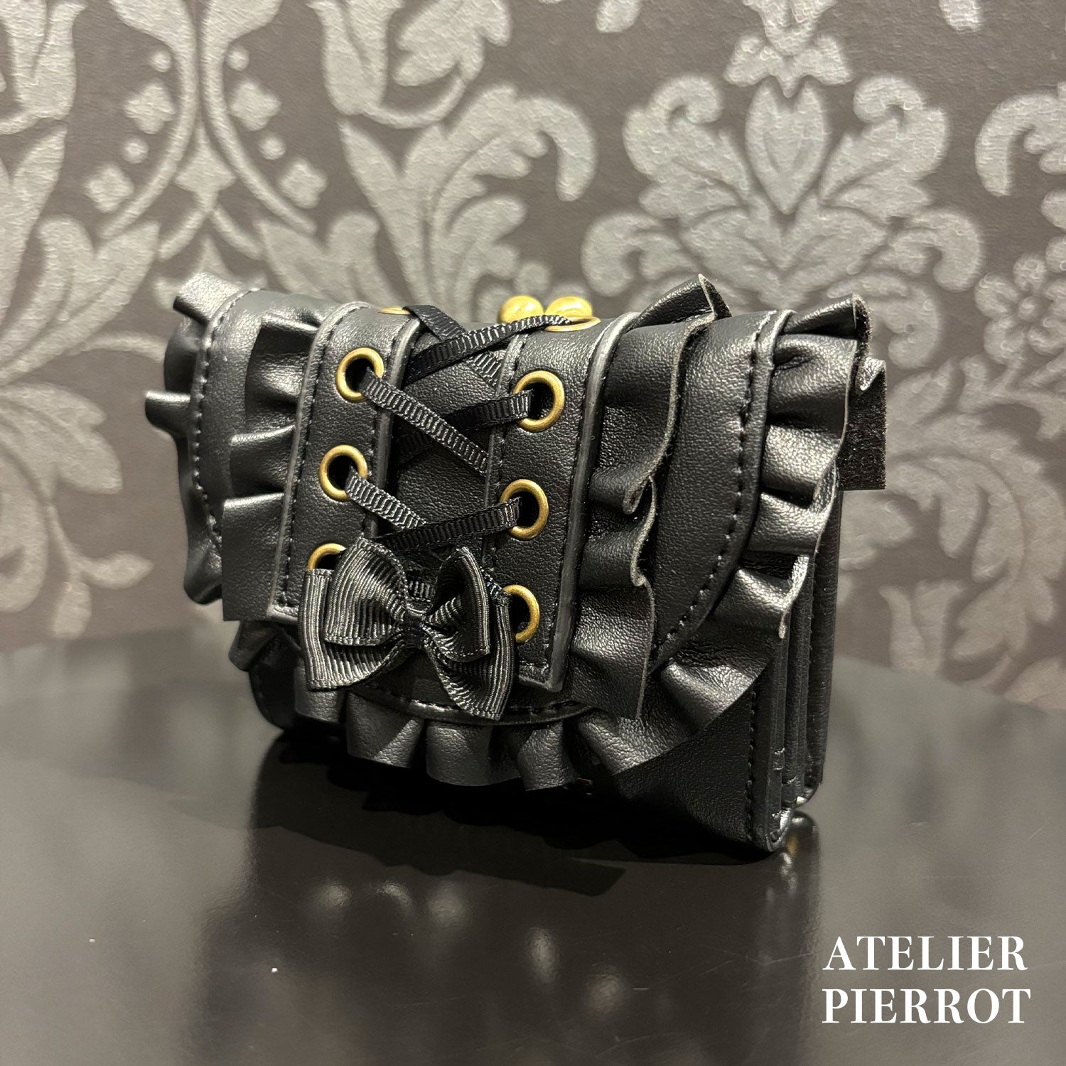 【ATELIER PIERROT】　Doll’s Frill Mini WalletWhite/Bordeaux/Black