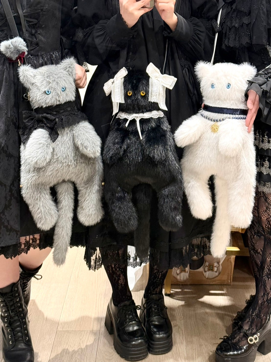 【ATELIER PIERROT】 Neko Shoulder Bag 드레스 업 룩