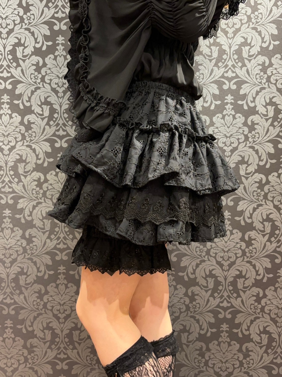 【ATELIER PIERROT] Sanctuaire Spitzenschubladen Weiß/Bordeaux/Schwarz