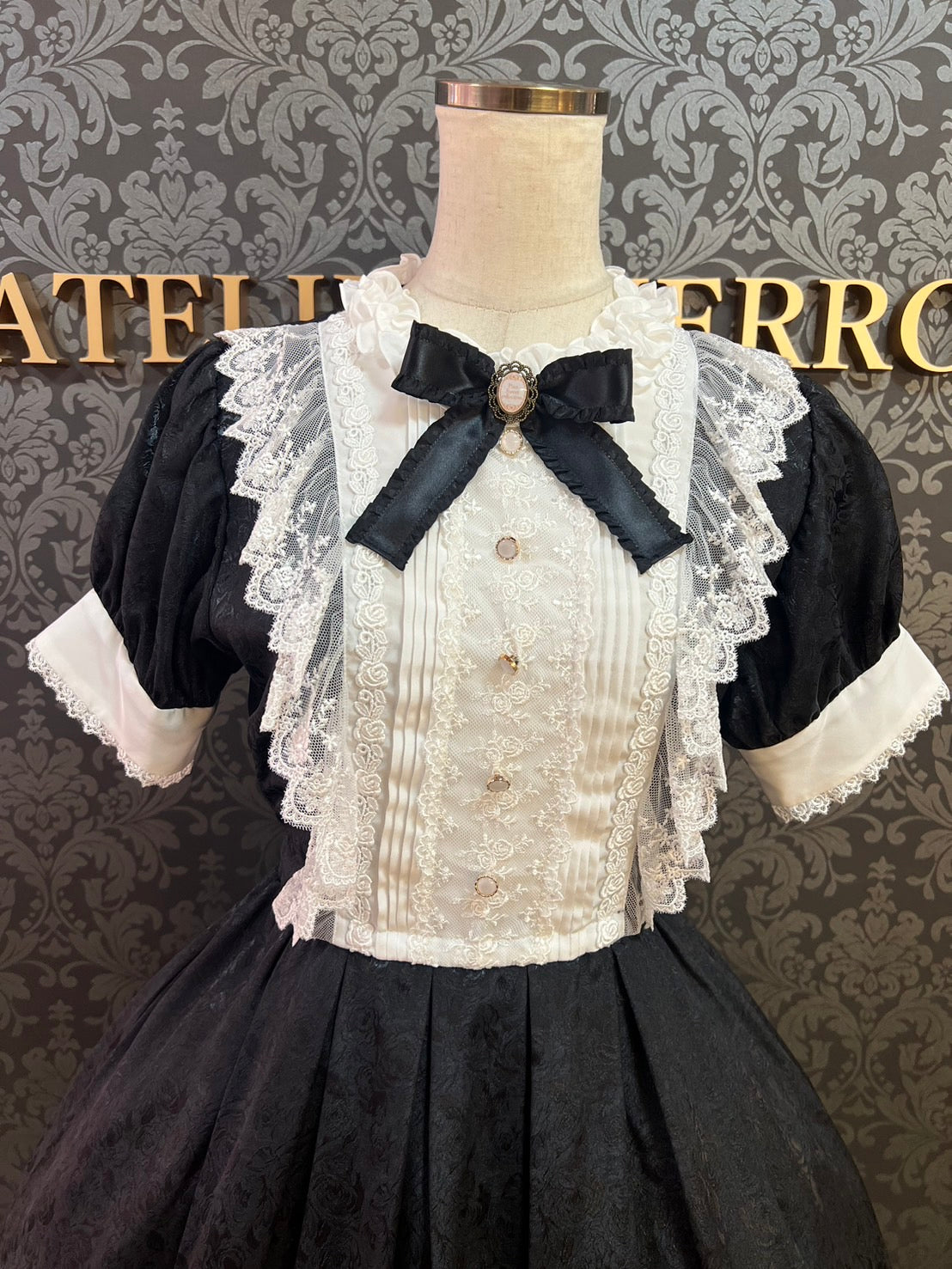 [Pina sweet collection]Pina sweet collection Rose jacquard dress (short sleeves)