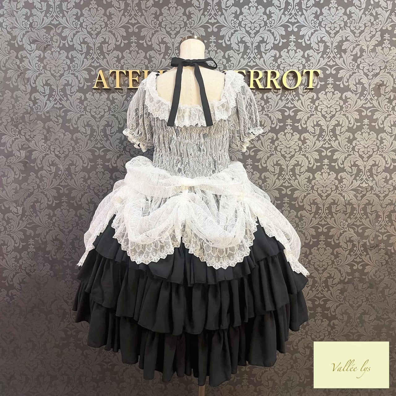 [Vallée lys] Valée Mellow Melody Dress new colorWhite/Bordeaux×Black/Navy×Black/New colorPurple×Black/Black×White/Black