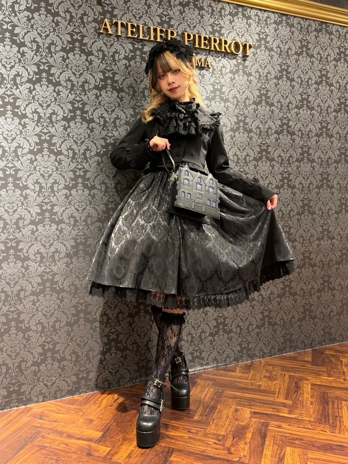 【ATELIER PIERROT] Vestido victoriano Reverie Blanco/Burdeos/Azul marino/Negro★Lanzado a principios de noviembre.★