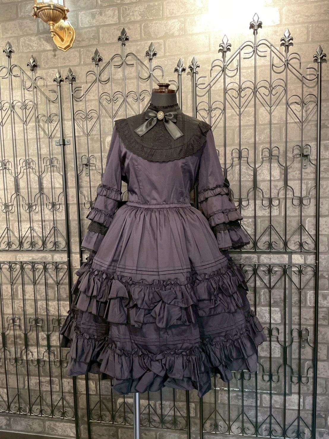 [Pina Sweet Collection] Puppenkleid mit Prinzessinnenärmeln (Black×Black)