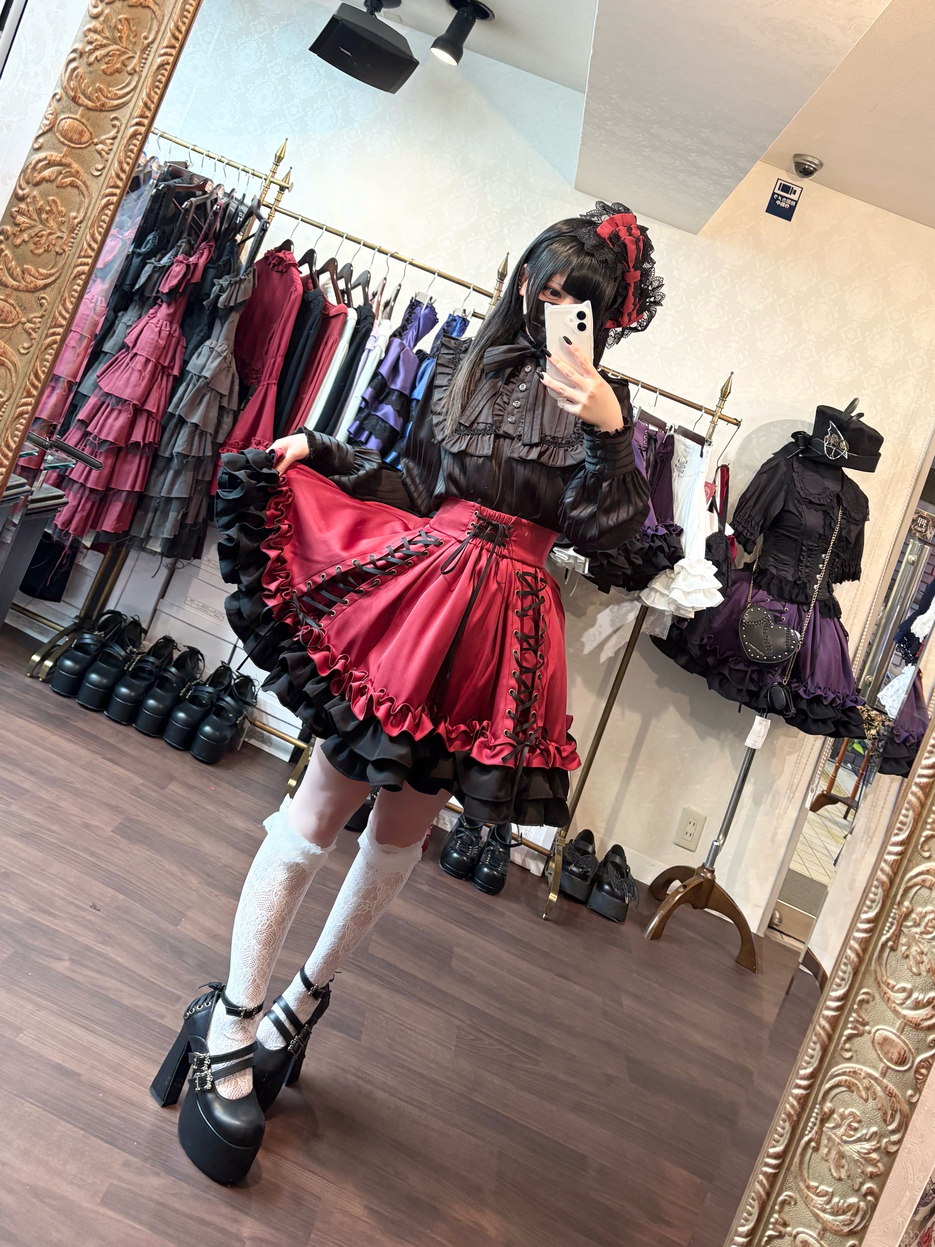 【ATELIER PIERROT] Jupe à lacets AdenophoraWhite/Nouvelle couleurBordeaux/Purple×Black/Nouvelle couleurNavy/Black×White/Black