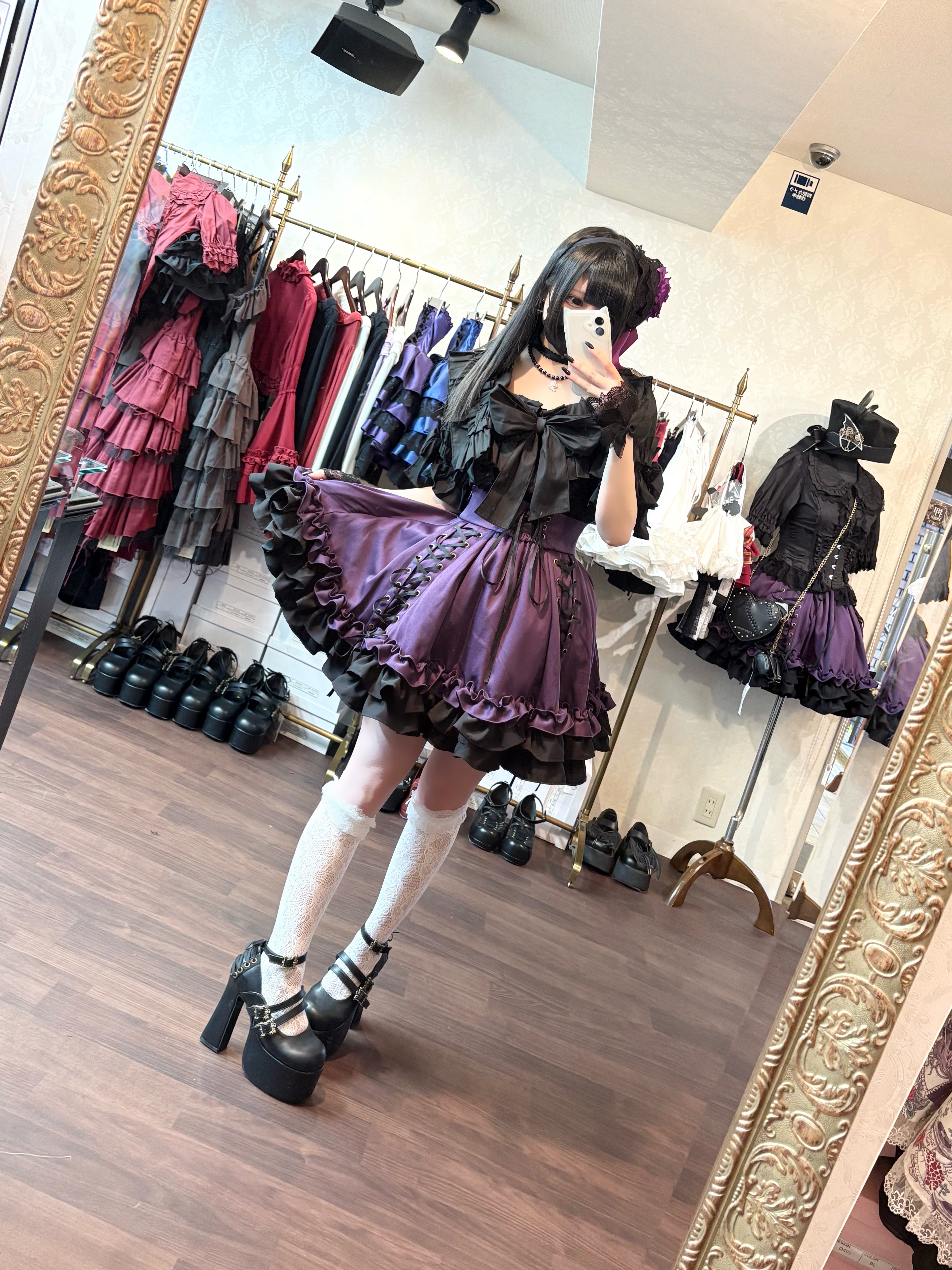 【ATELIER PIERROT] Jupe à lacets AdenophoraWhite/Nouvelle couleurBordeaux/Purple×Black/Nouvelle couleurNavy/Black×White/Black