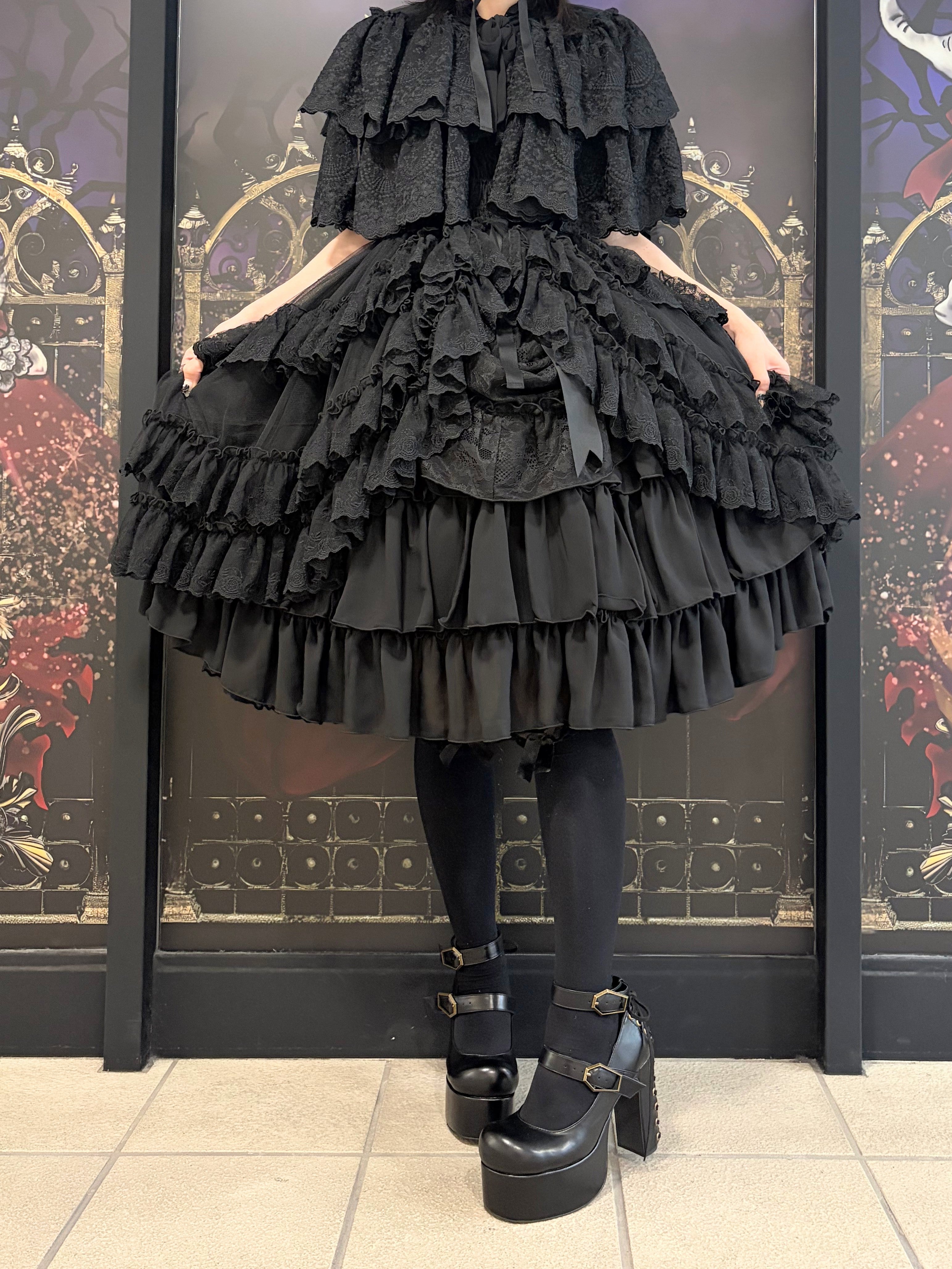 【ATELIER PIERROT]　Escarpins à plateforme à lacets avec boucle cercueilWhite/Bordeaux/or/BlackS/M/L/XL
