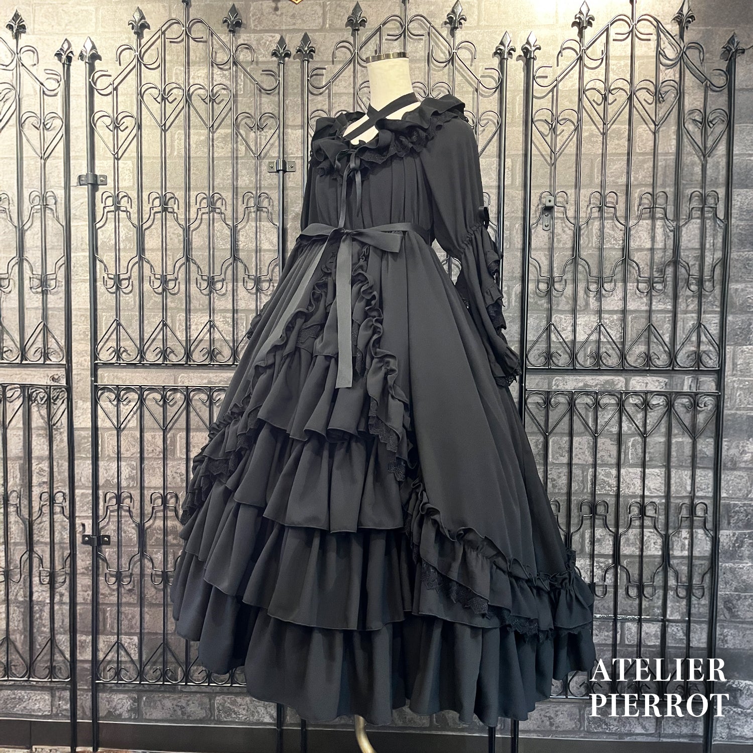【ATELIER PIERROT】 ★Ahora aceptando reservas★Vestido Nocturno NegroWhite/Marfil/Purple/Navy/Black