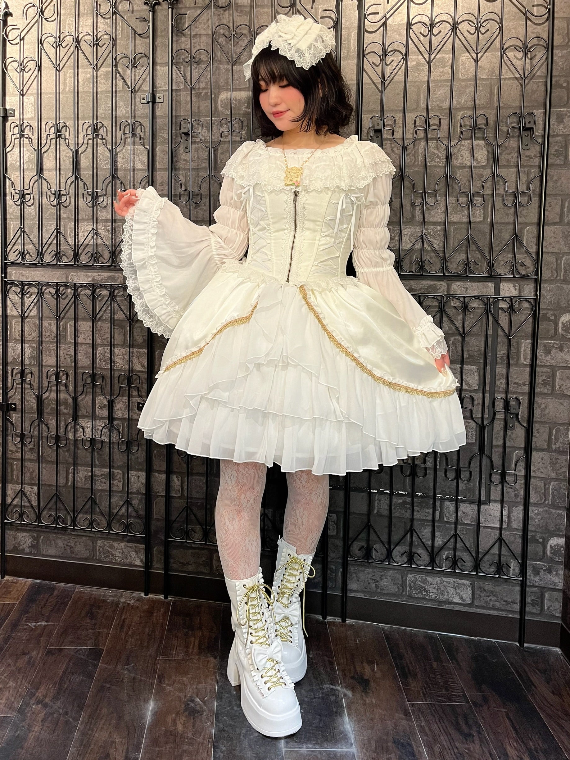 【ATELIER PIERROT] Jupe Eternal Nocturne Agitation Blanc/Noir