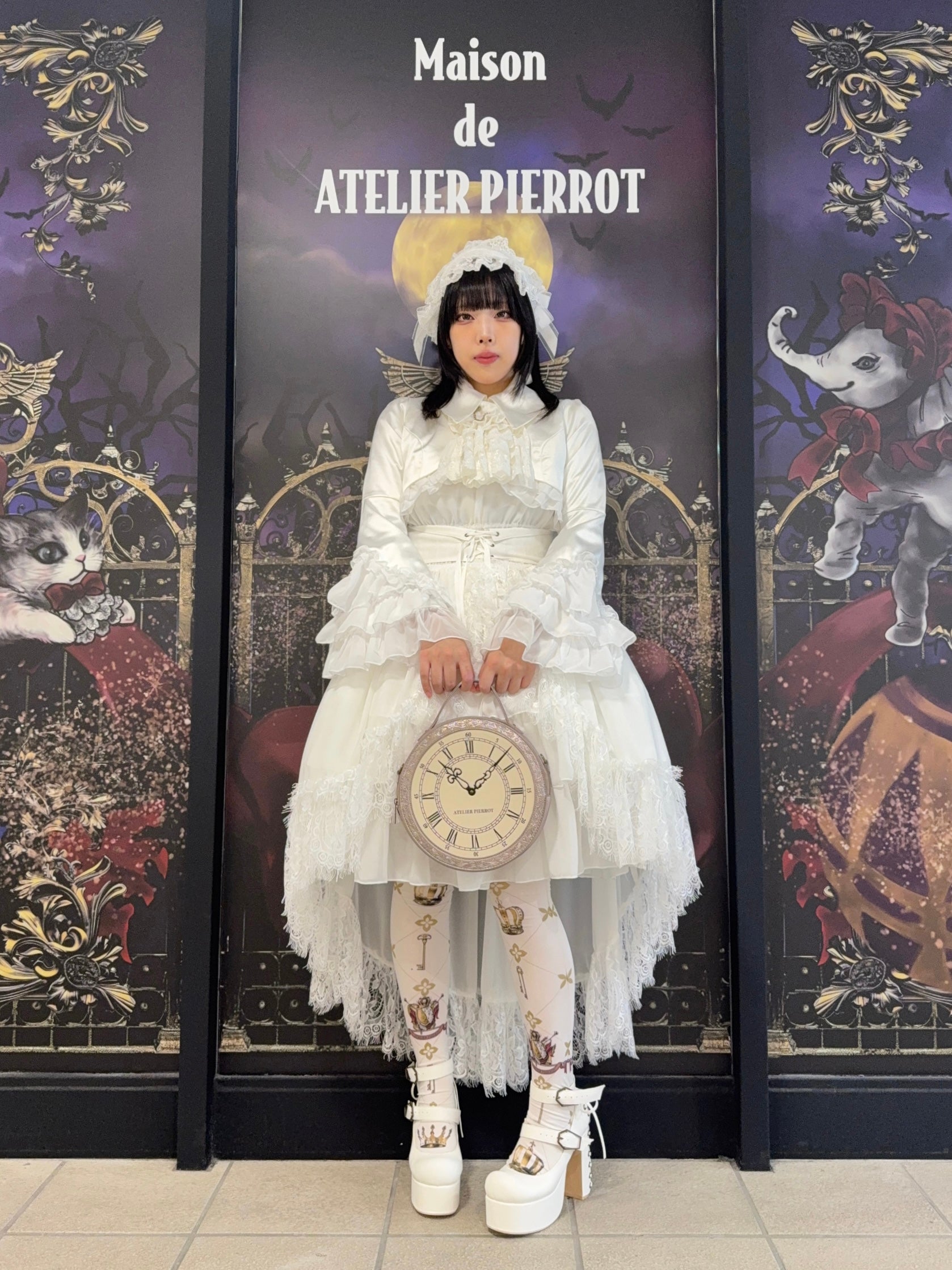 【ATELIER PIERROT】 　★ご予約受付中★ “Aeon” Clock Shoulder Bag　-Gothic Lolita Shoulder Bag- 新色シルバー/ブロンズ/ブラック