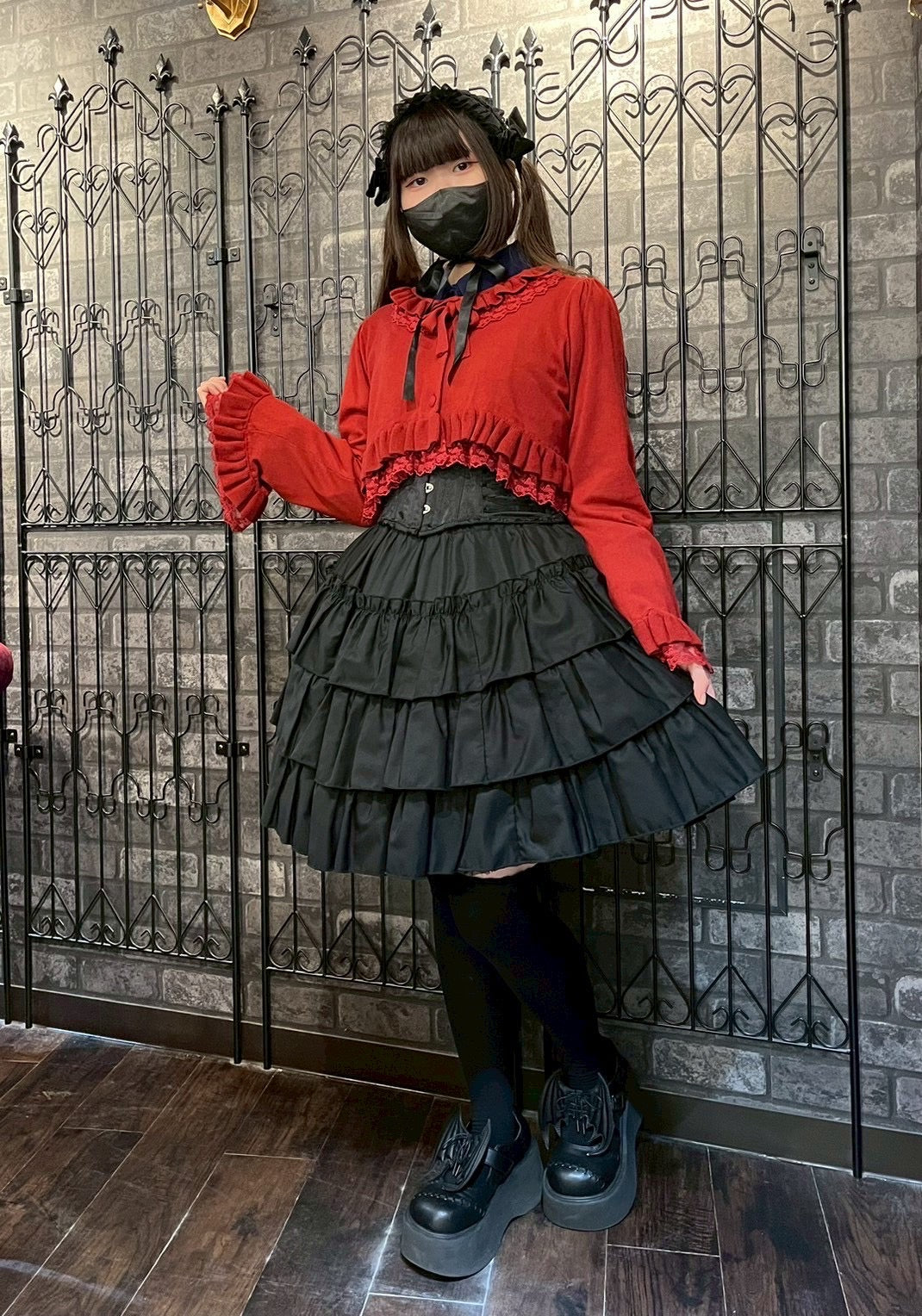 【ATELIER PIERROT】　Rose Waltz Cardigan　アイボリー/ワイン/ブラック