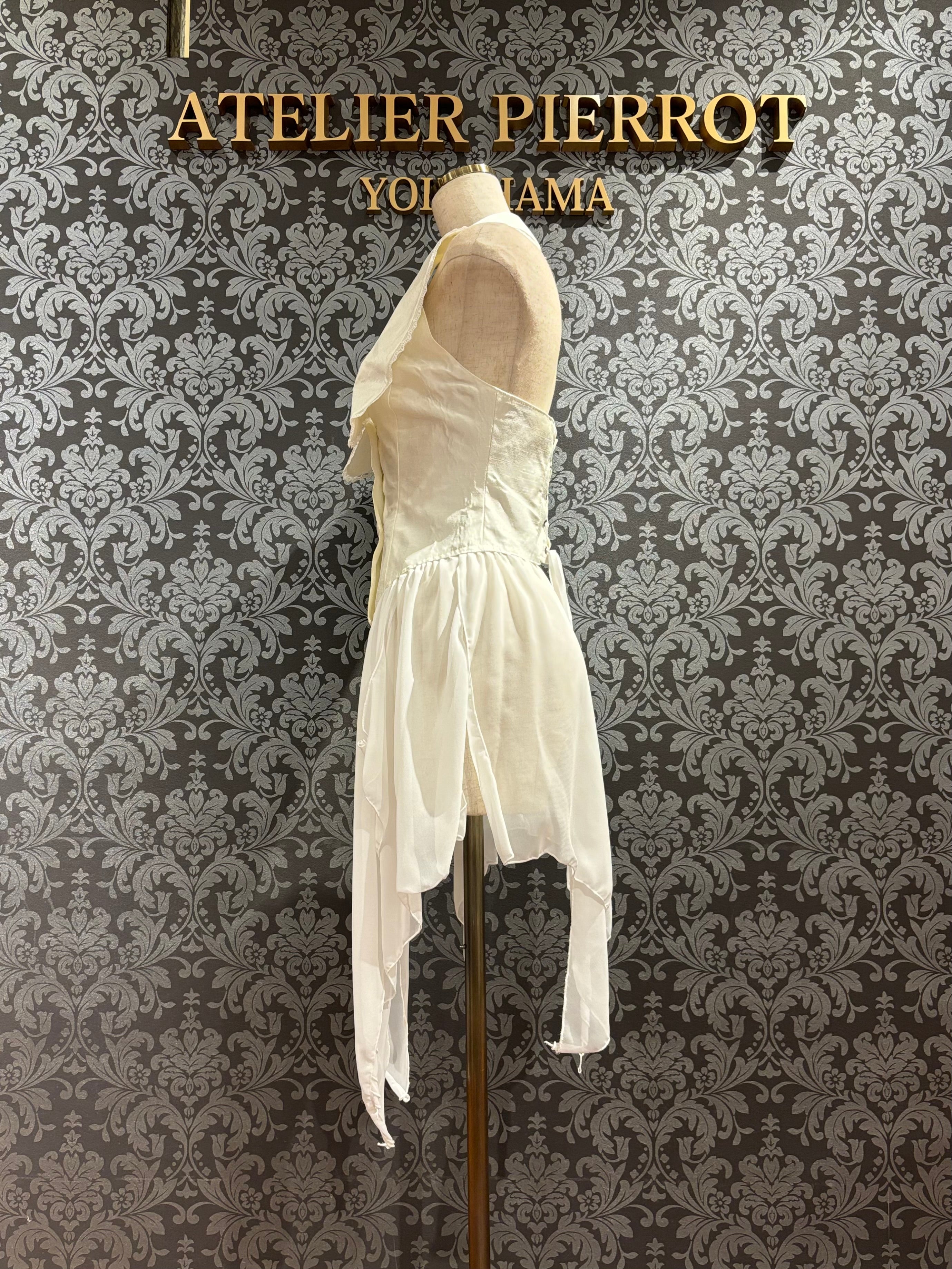 【ATELIER PIERROT】　イレギュラーベスト　ホワイト