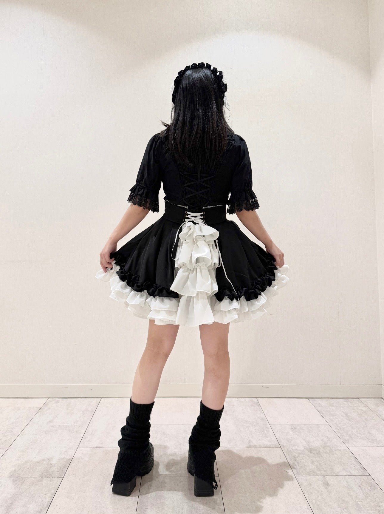 【ATELIER PIERROT] Jupe à lacets AdenophoraWhite/Nouvelle couleurBordeaux/Purple×Black/Nouvelle couleurNavy/Black×White/Black