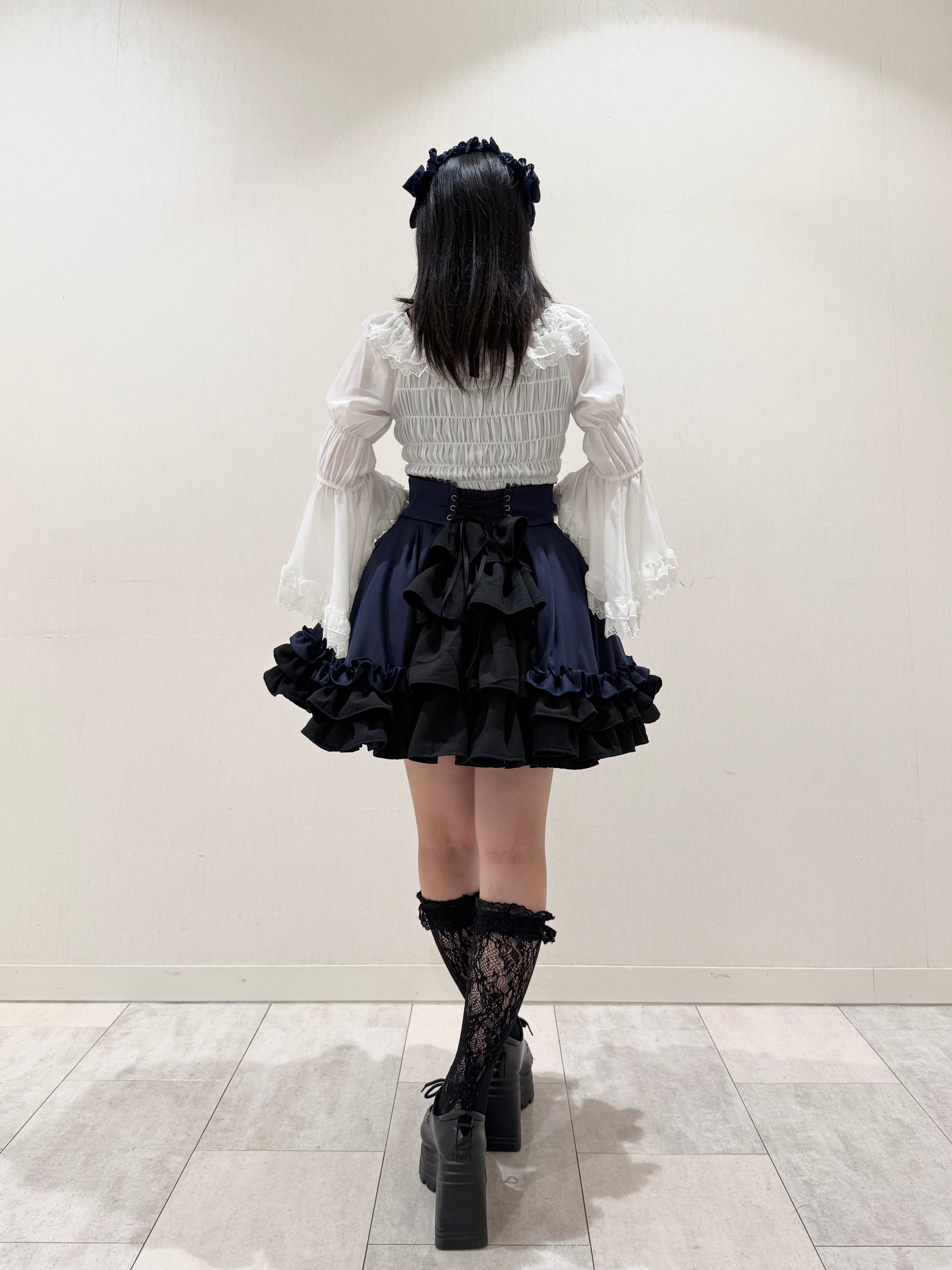 【ATELIER PIERROT] Jupe à lacets AdenophoraWhite/Nouvelle couleurBordeaux/Purple×Black/Nouvelle couleurNavy/Black×White/Black
