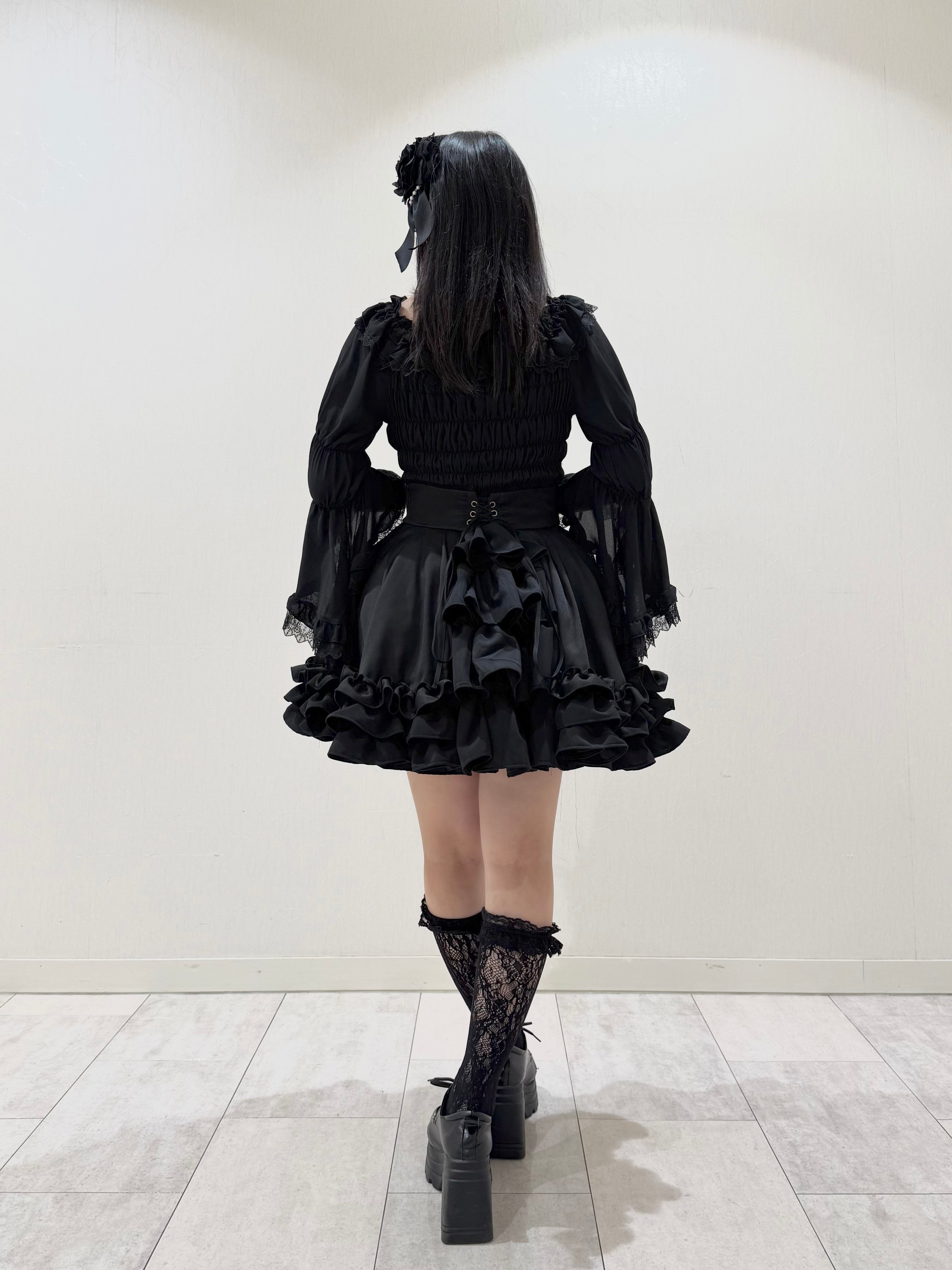【ATELIER PIERROT] Jupe à lacets AdenophoraWhite/Nouvelle couleurBordeaux/Purple×Black/Nouvelle couleurNavy/Black×White/Black