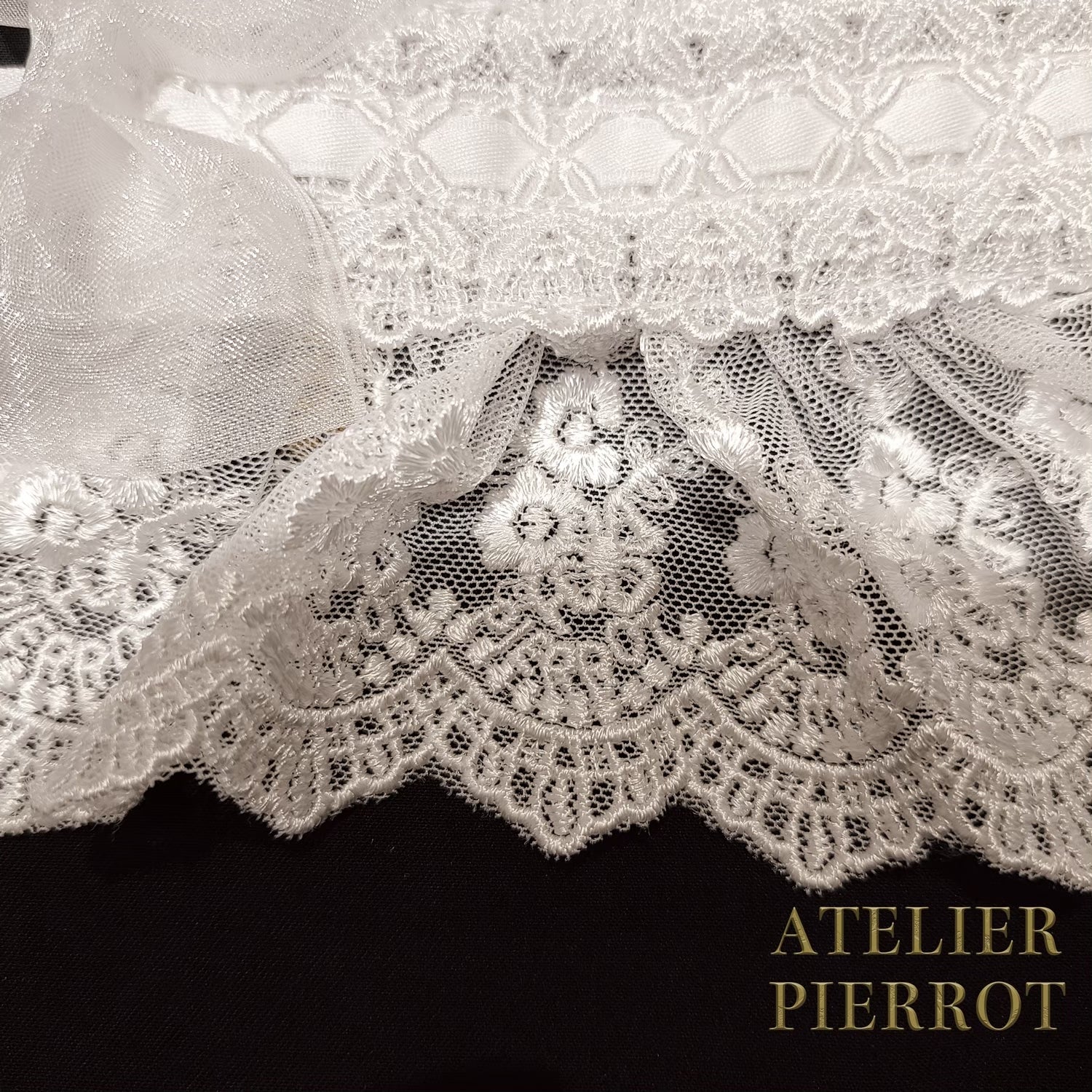 【ATELIER PIERROT】アトリエピエロ　Gothic Lattices Headdress