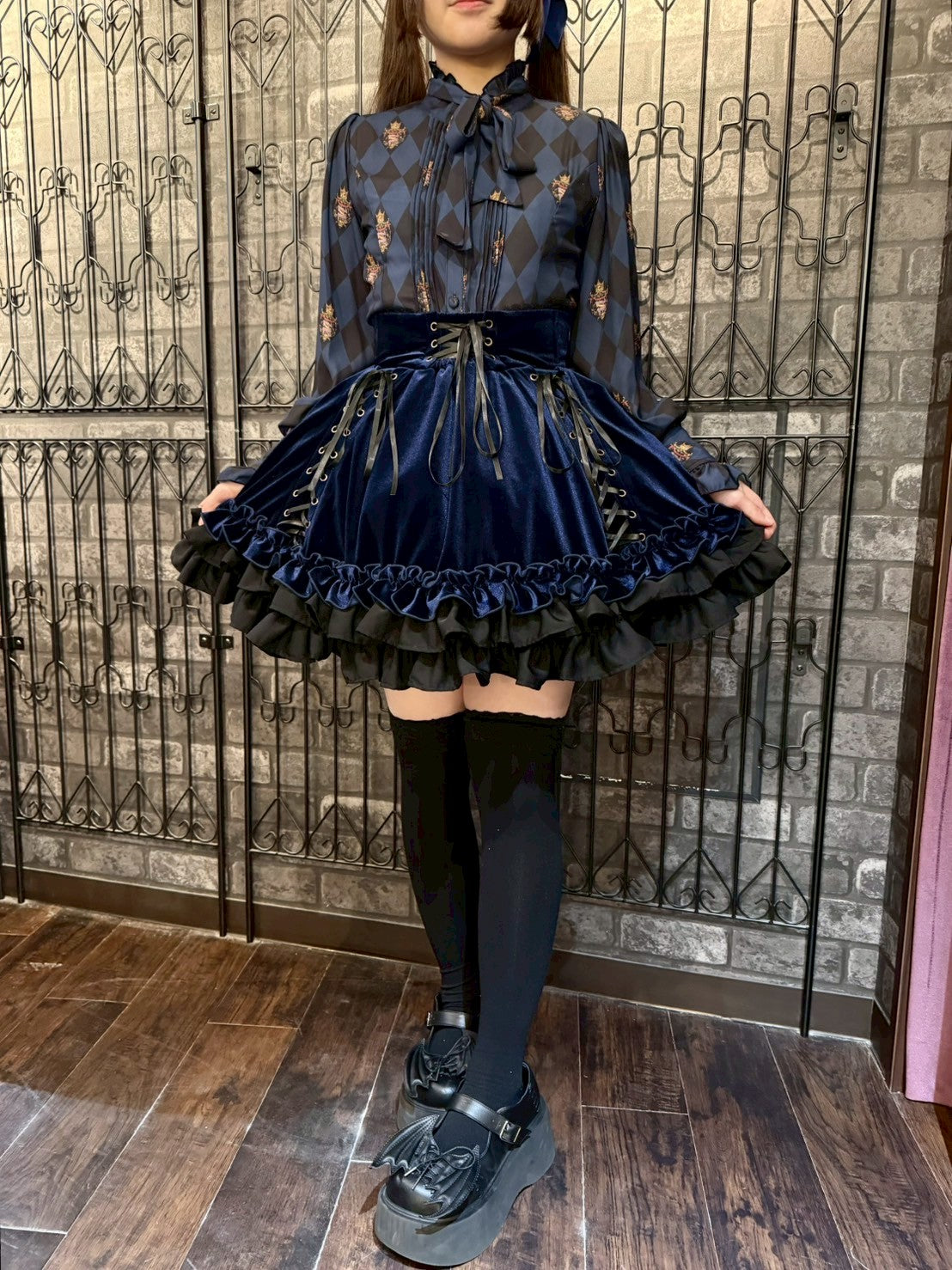 【ATELIER PIERROTAdenophora 레이스 업 스커트 보르도/네이비/블랙★10 월 초에서 중순까지 출시 될 예정입니다★