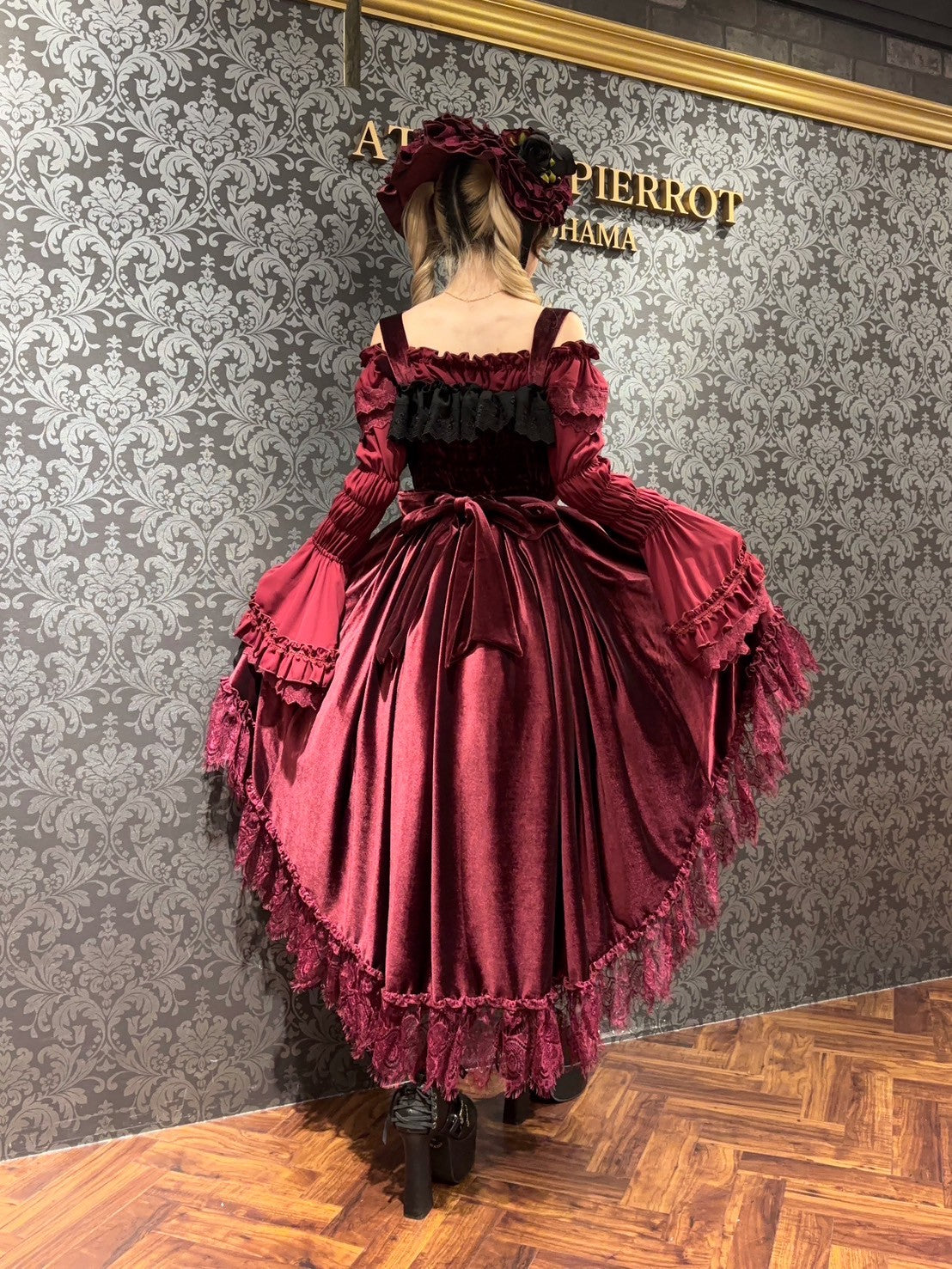 【ATELIER PIERROT】　Adenophora Jumper Skirt    ボルドー/ネイビー/ブラック