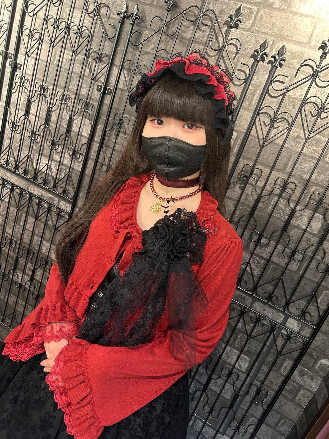 【ATELIER PIERROT】　Rose Waltz Cardigan　アイボリー/ワイン/ブラック