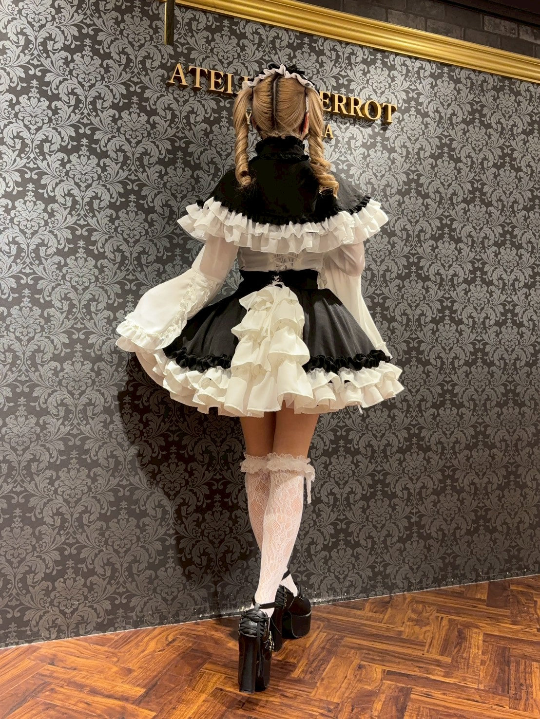【ATELIER PIERROT] Jupe à lacets AdenophoraWhite/Nouvelle couleurBordeaux/Purple×Black/Nouvelle couleurNavy/Black×White/Black
